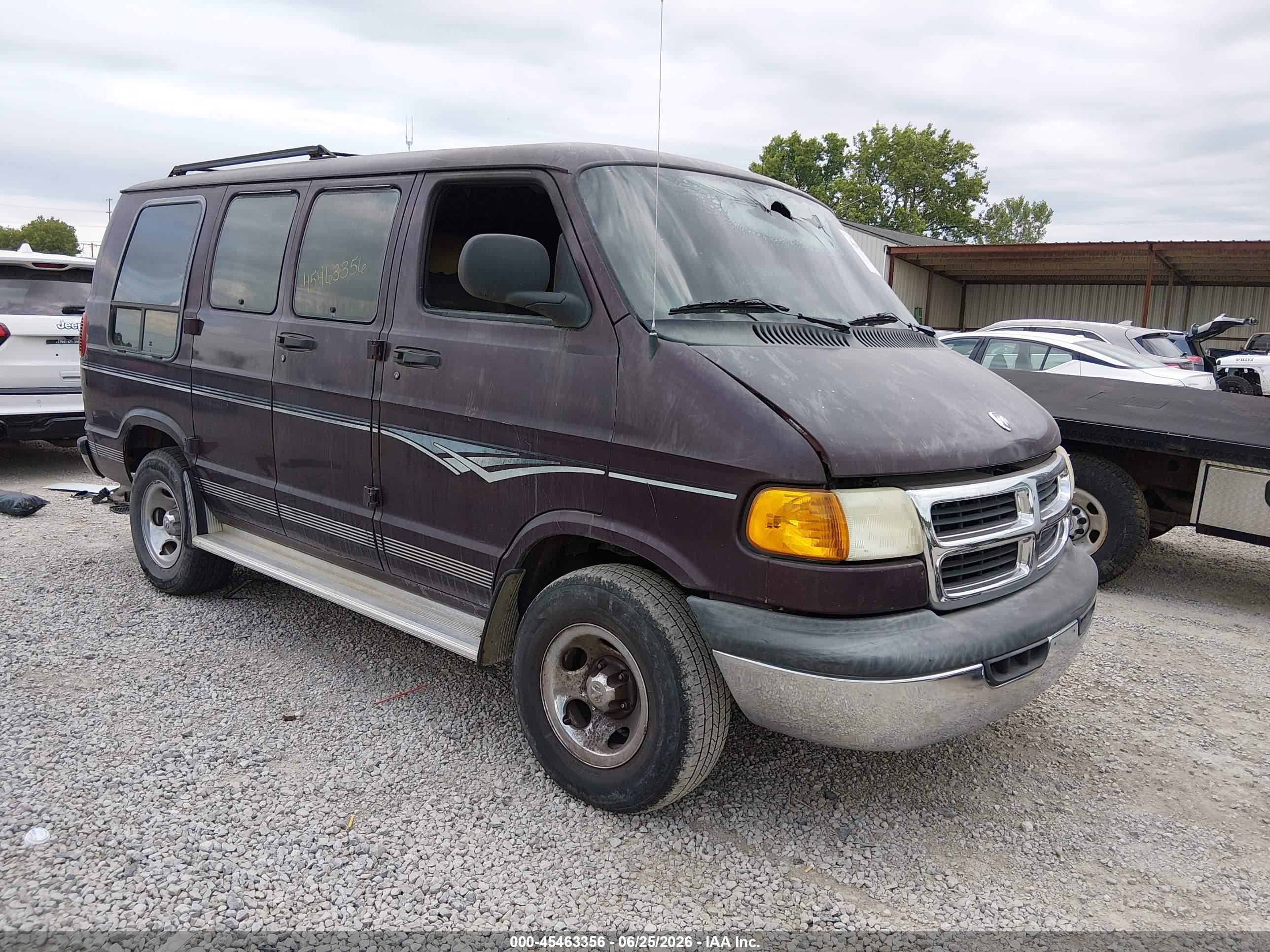 1998 Dodge Cargo, VIN 2B6HB11X5WK148025 — Interior fire
