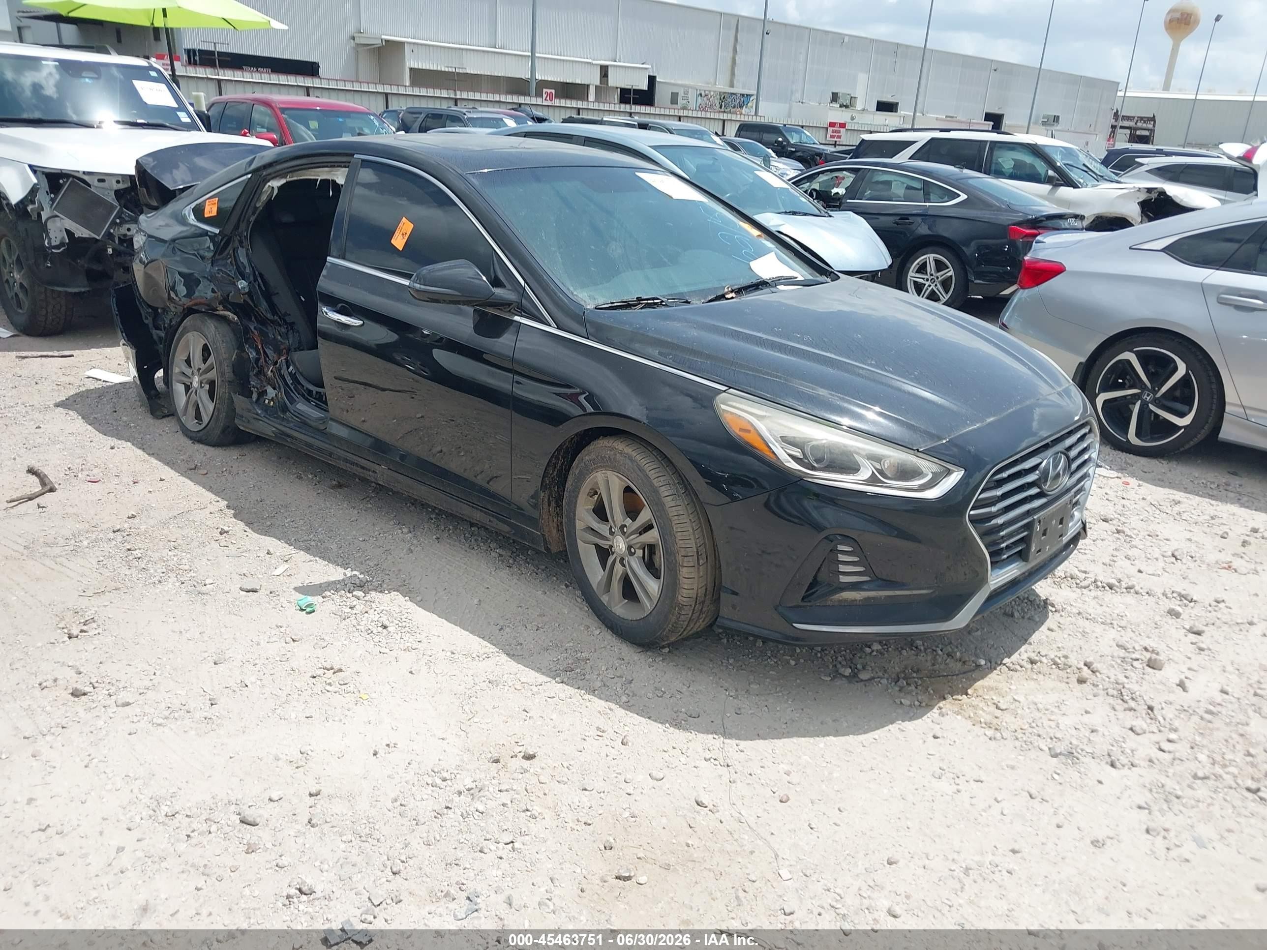 2018 Hyundai Sonata Sport, VIN 5NPE34AF9JH621538 — Rear end
