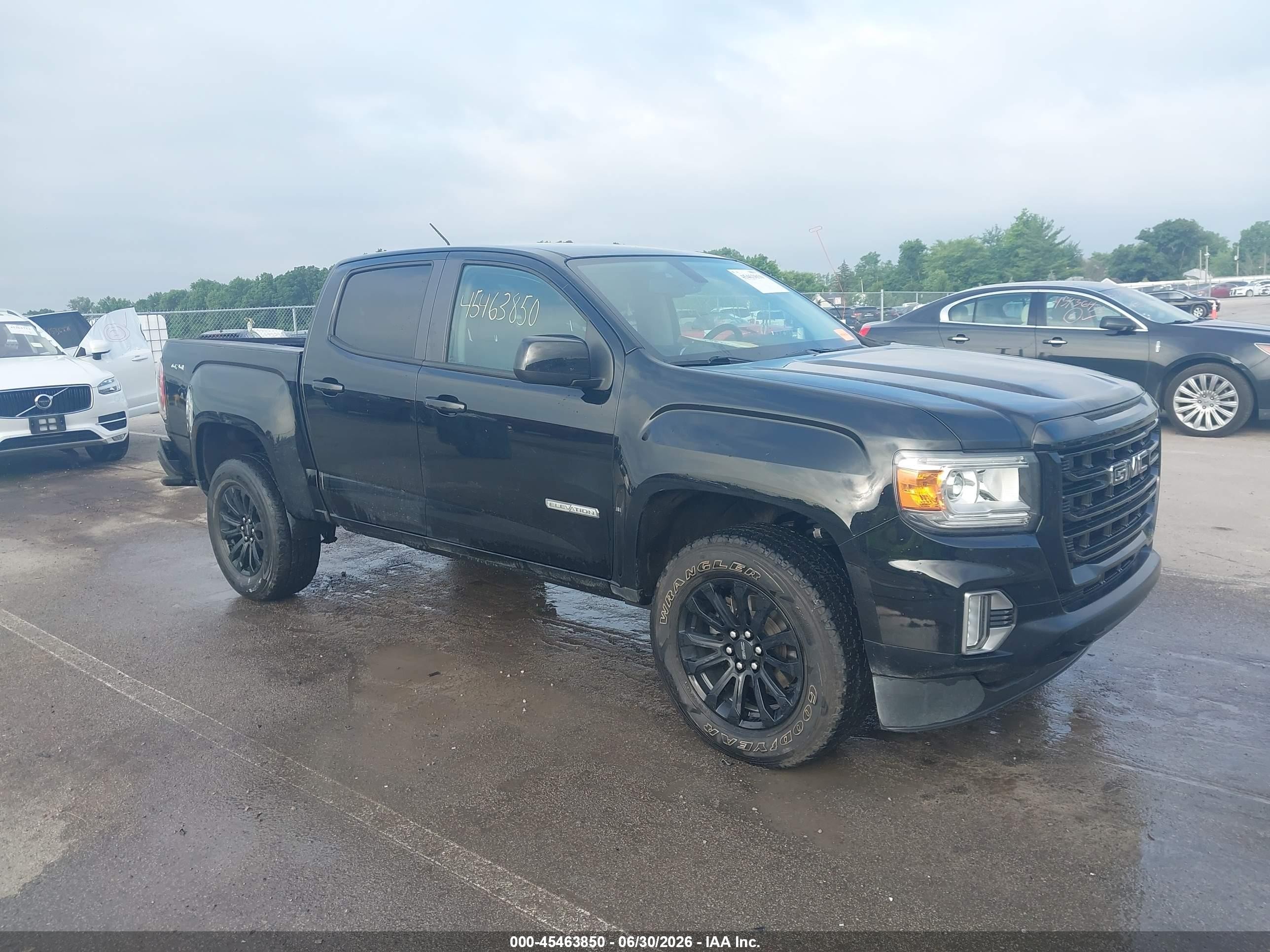 2022 GMC Canyon 4WD Elevation, VIN 1GTG6CEN2N1245807 — Rear end