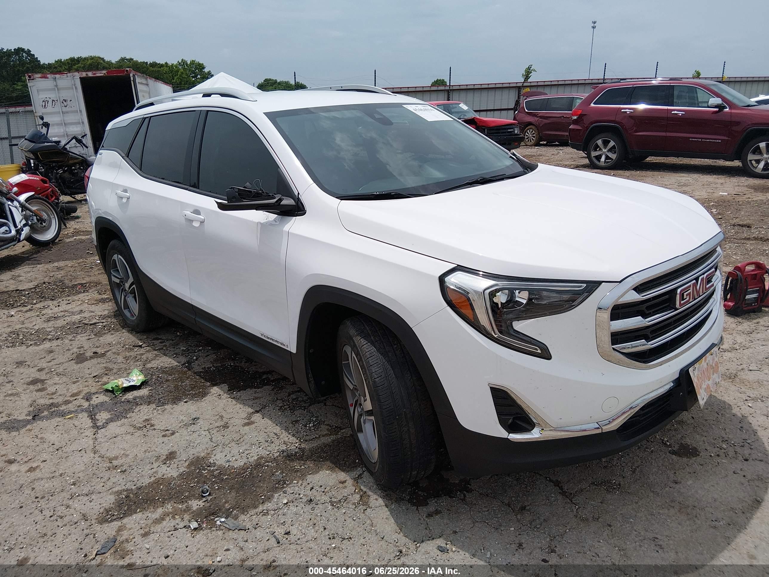 2021 GMC Terrain SLT, VIN 3GKALVEVXML313602 — Front end