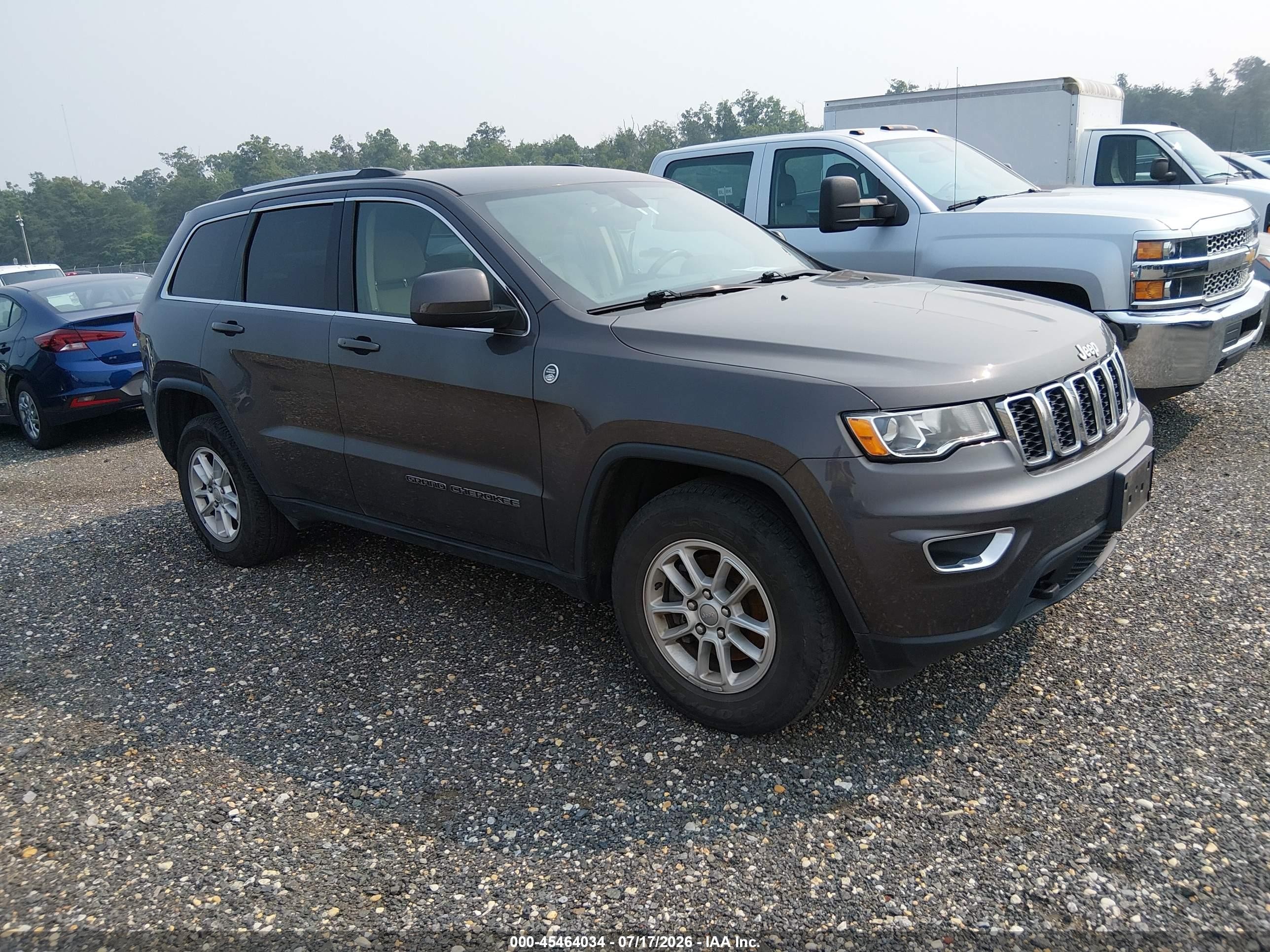 2020 Jeep Grand Cherokee Laredo E, VIN 1C4RJFAG3LC193931 — Normal wear