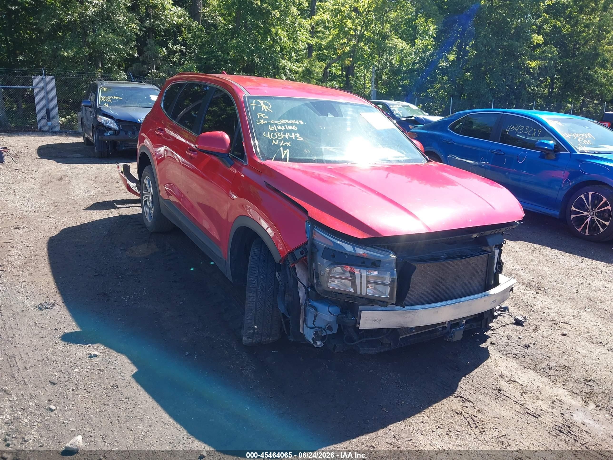 2022 Hyundai Santa Fe SE, VIN 5NMS14AJ4NH403443 — Front end