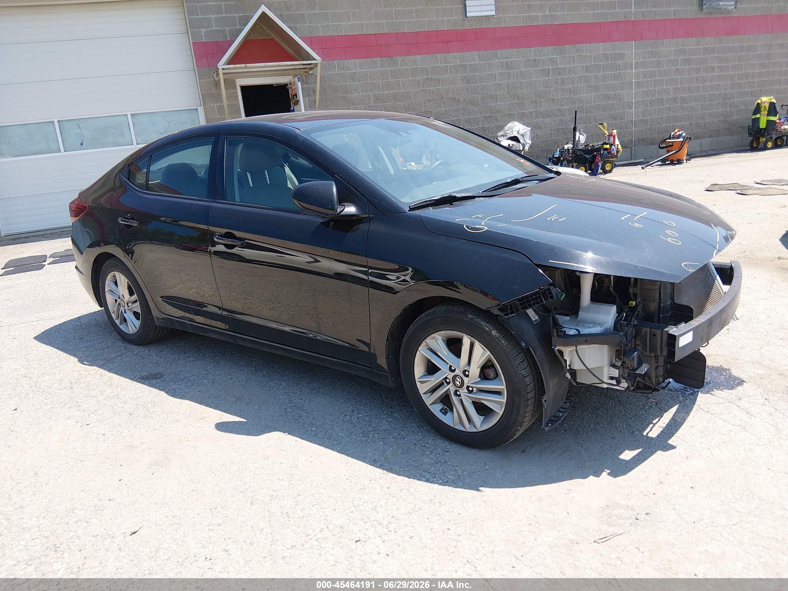 2020 Hyundai Elantra SEL, VIN 5NPD84LF1LH617397 — Front end
