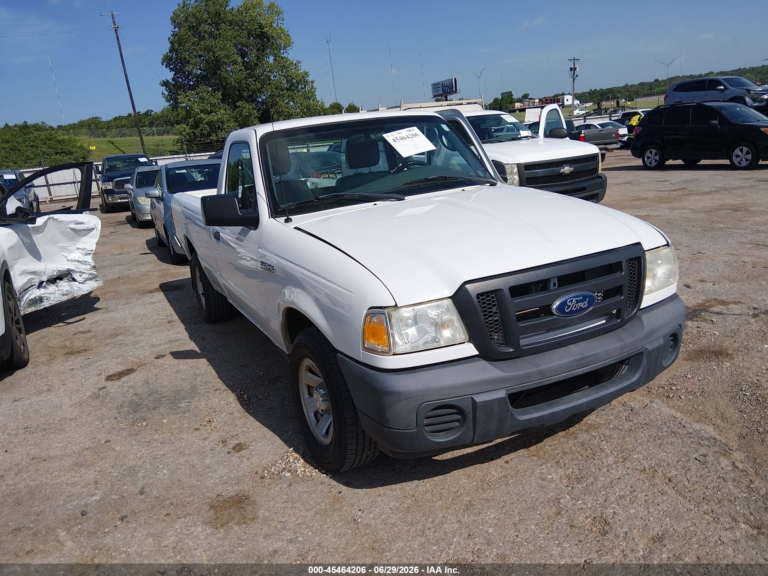 2011 Ford Ranger XL, VIN 1FTKR1AE4BPA74997 — Side