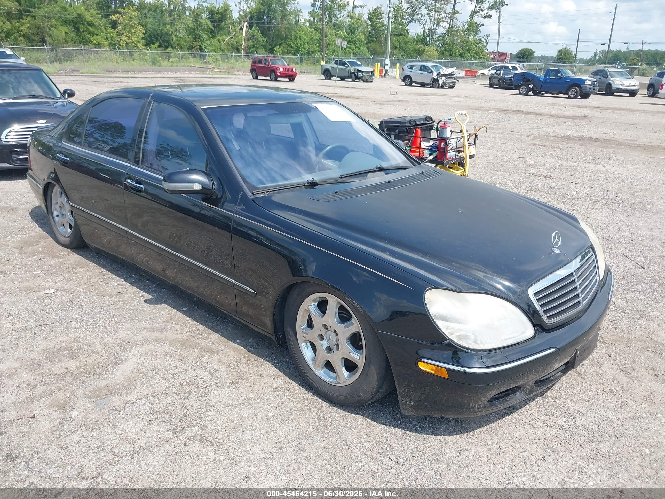 2001 Mercedes-Benz S 320/430/500, VIN WDBNG75J51A161756 — Normal wear