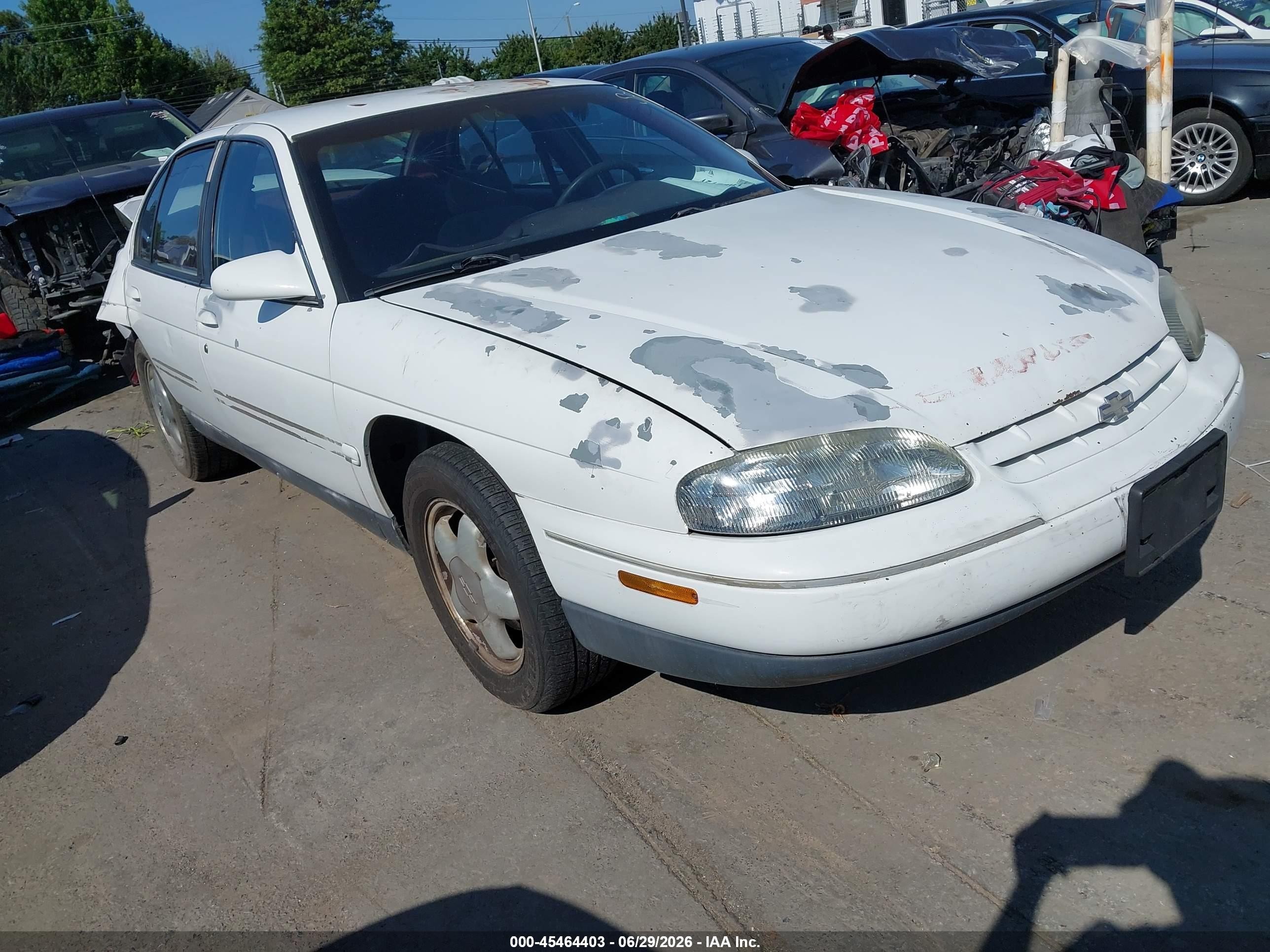1995 Chevrolet Lumina, VIN 2G1WN52MXS9205089 — Rear end