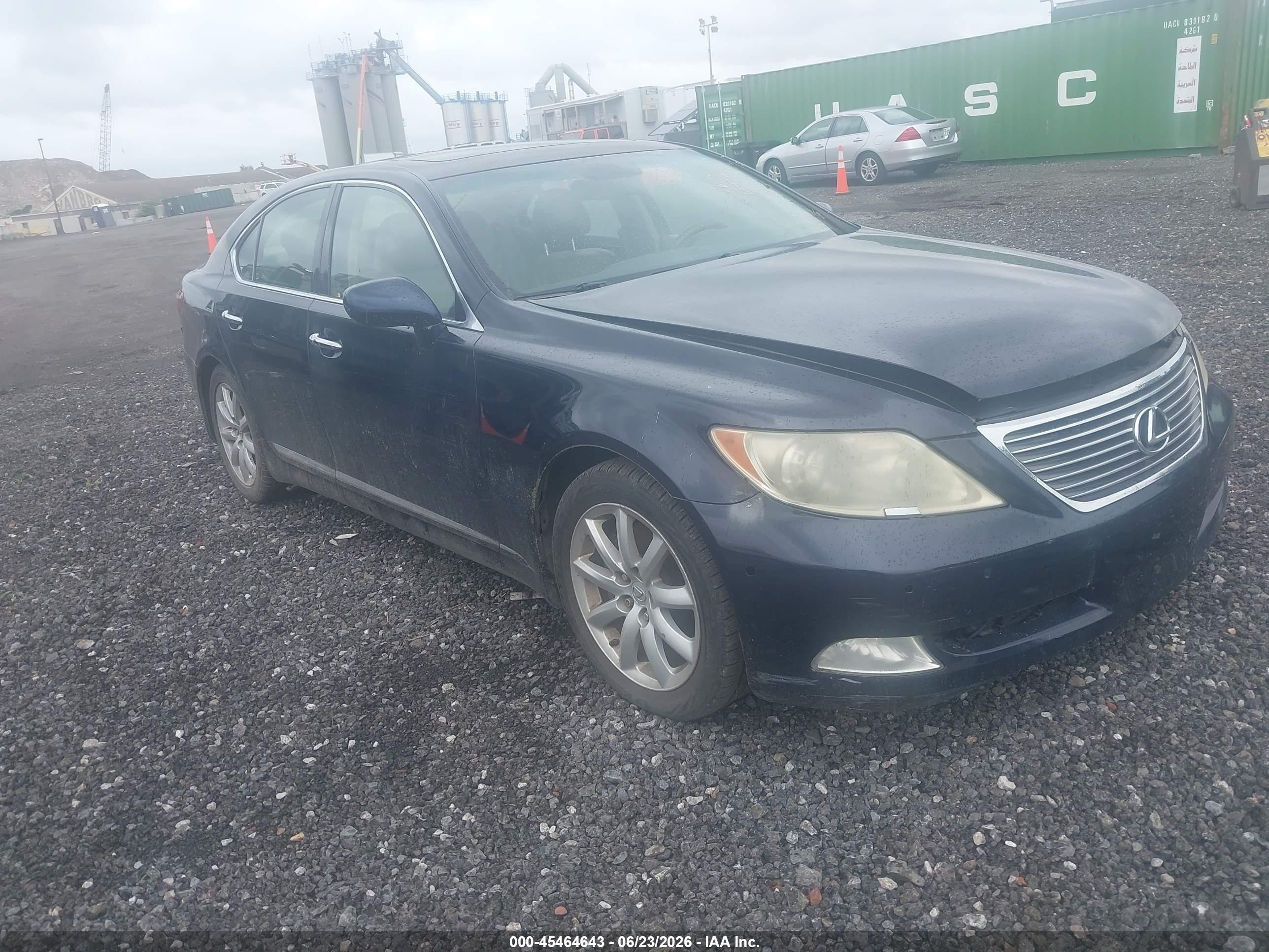 2008 Lexus LS 460, VIN JTHBL46F485079088 — Normal wear