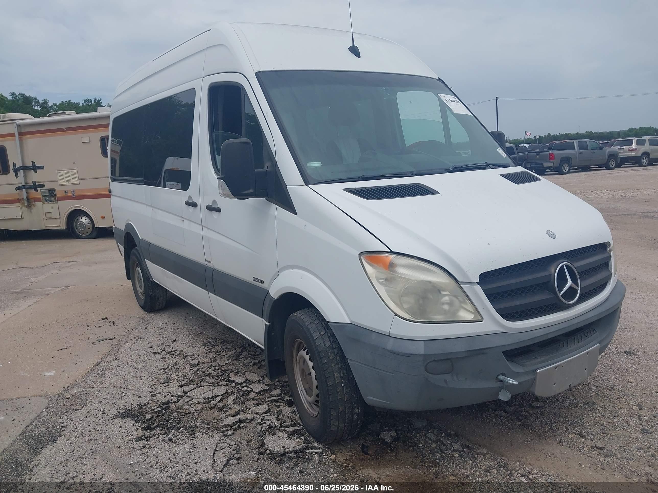 2011 Mercedes-Benz Sprinter Passenger, VIN WDZPE7CC0B5544552 — All over