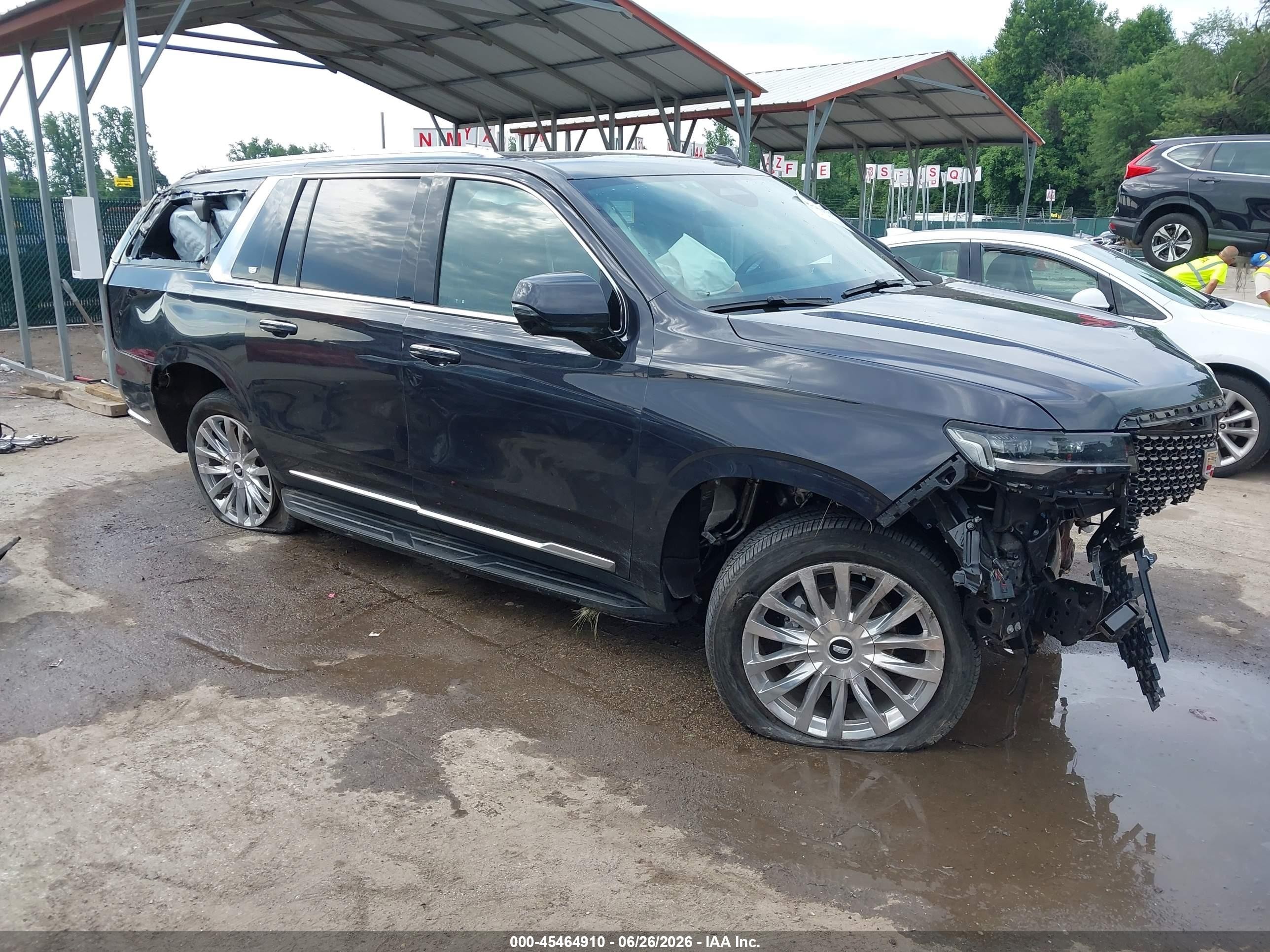 2024 Cadillac Escalade ESV 4WD Premium Luxury, VIN 1GYS4KKL2RR148136 — Rollover