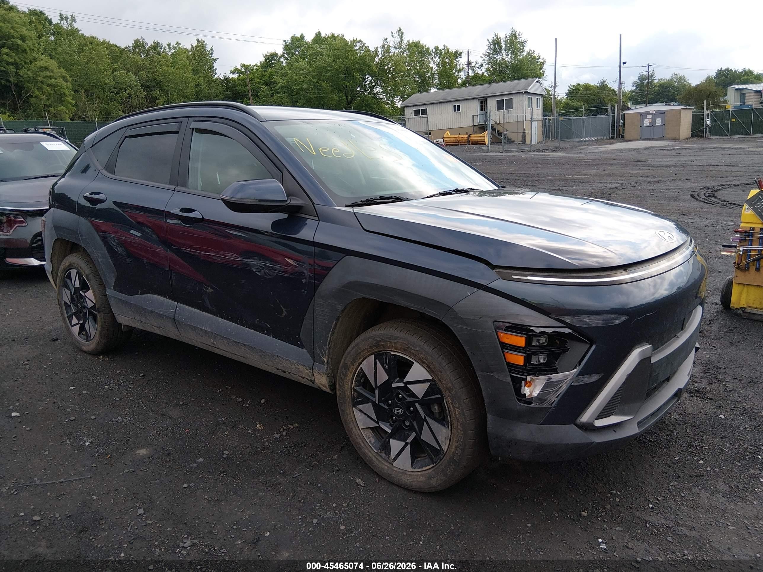2024 Hyundai Kona SEL, VIN KM8HCCAB5RU102911 — Side