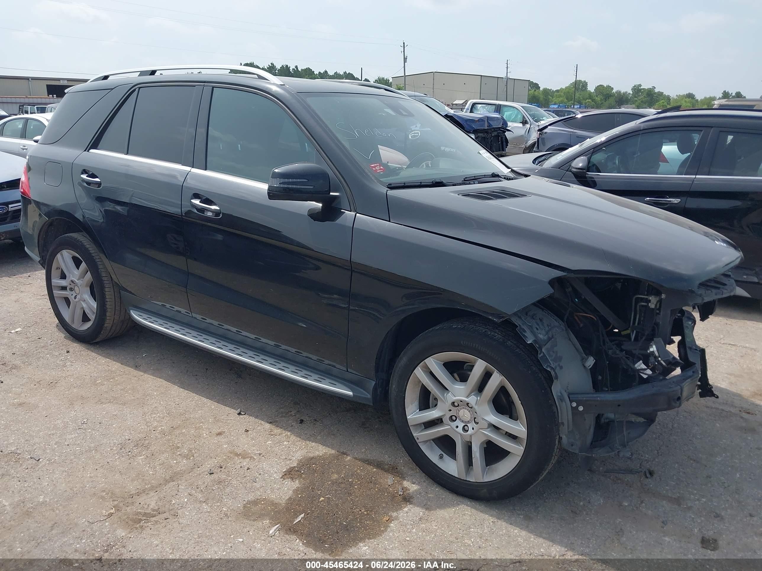 2015 Mercedes-Benz M 350, VIN 4JGDA5JB2FA603395 — Front end