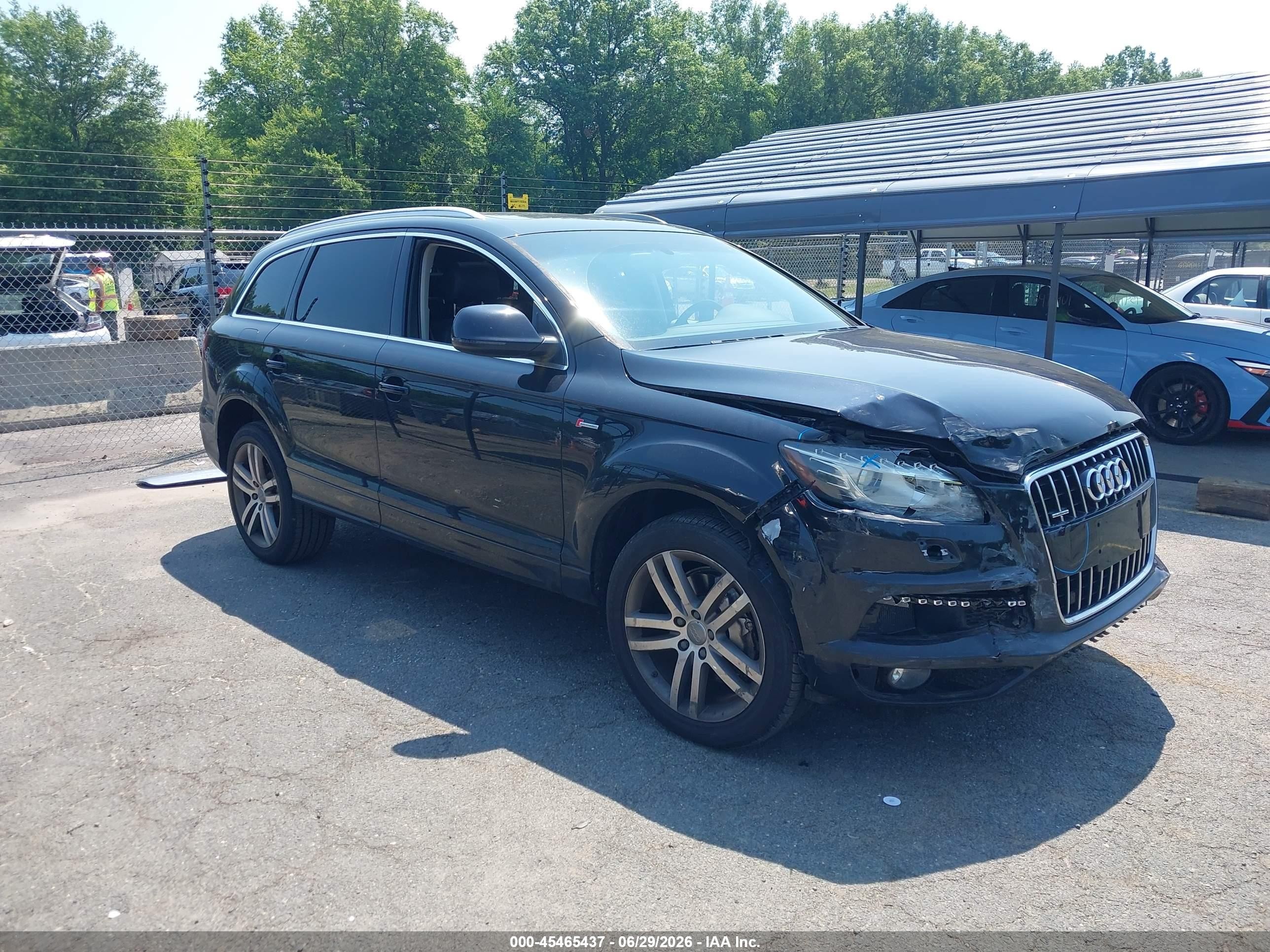 2014 Audi Q7 S line Prestige, VIN WA1DGAFE9ED011756 — Перед