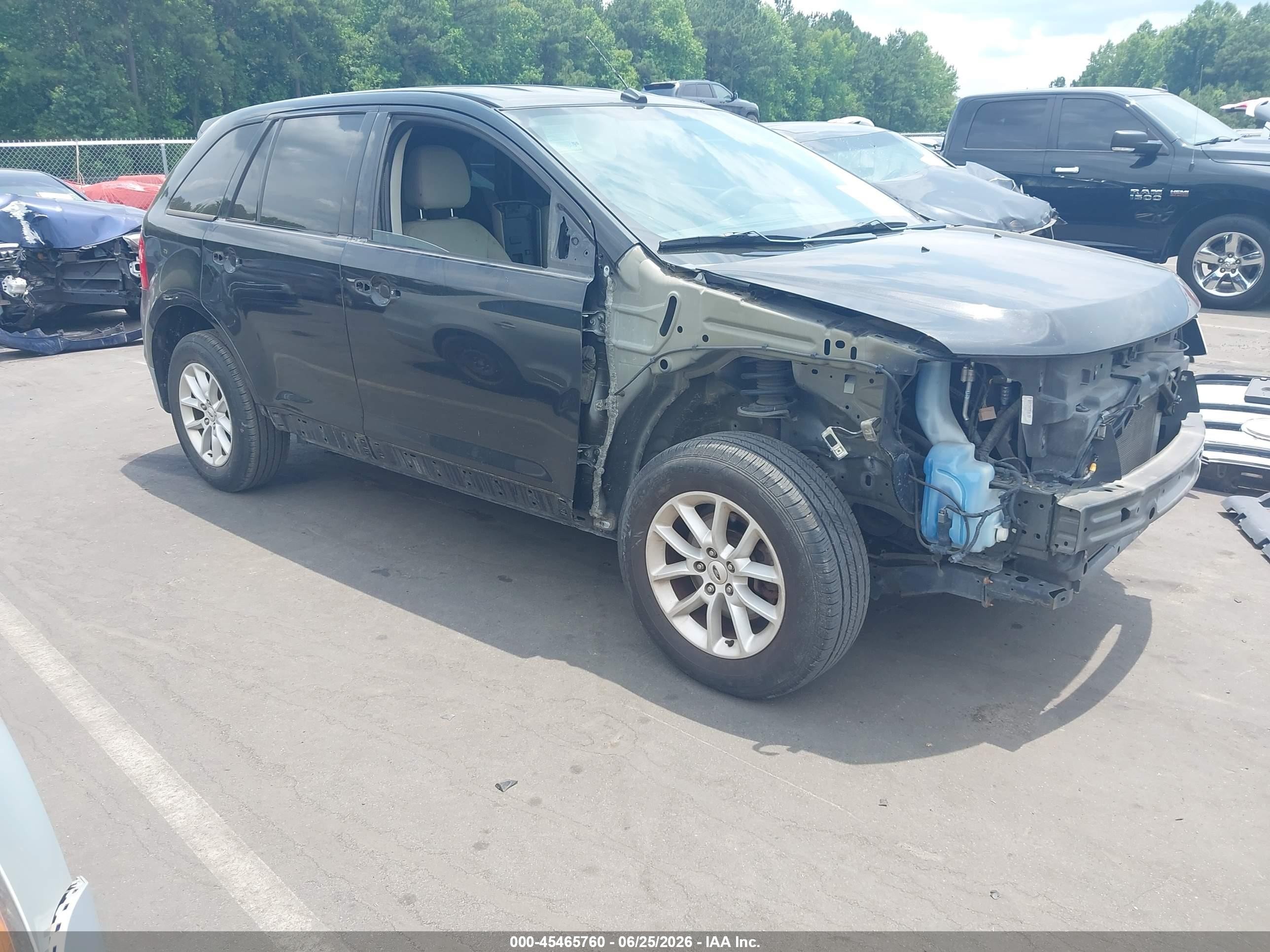 2013 Ford Edge SE, VIN 2FMDK3GC7DBC48288 — Front end