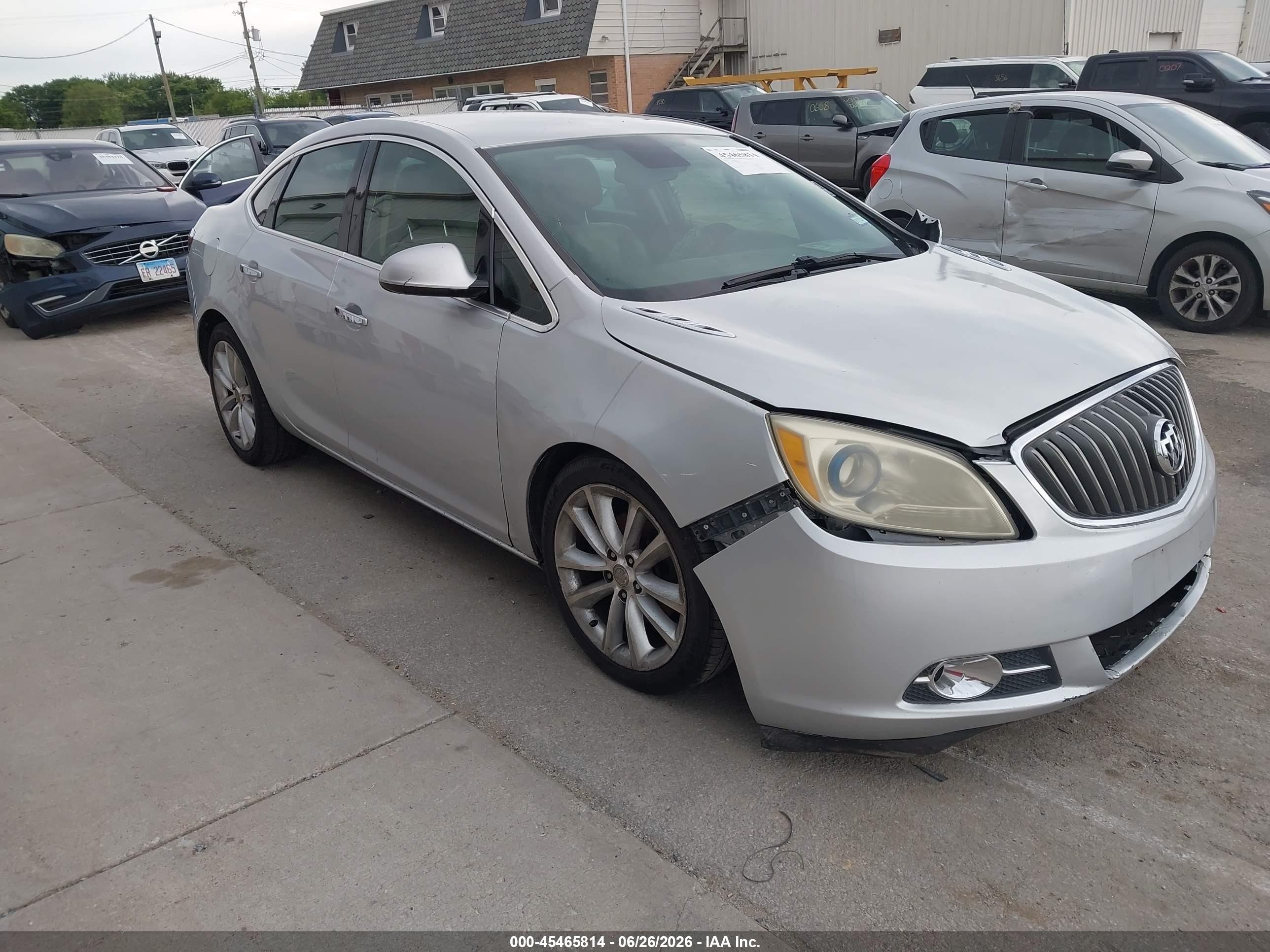 2013 Buick Verano, VIN 1G4PP5SK4D4228177 — Перед
