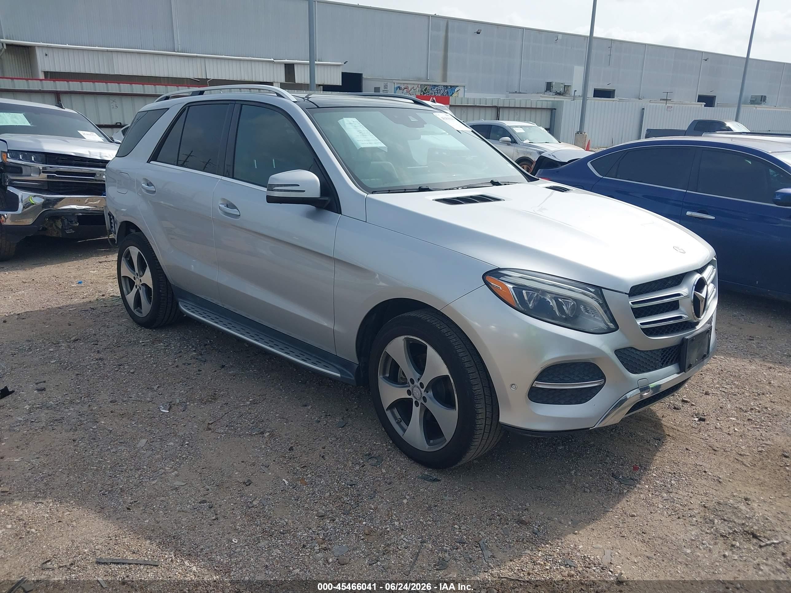 2016 Mercedes-Benz GLE 350, VIN 4JGDA5HB3GA757153 — Rear end