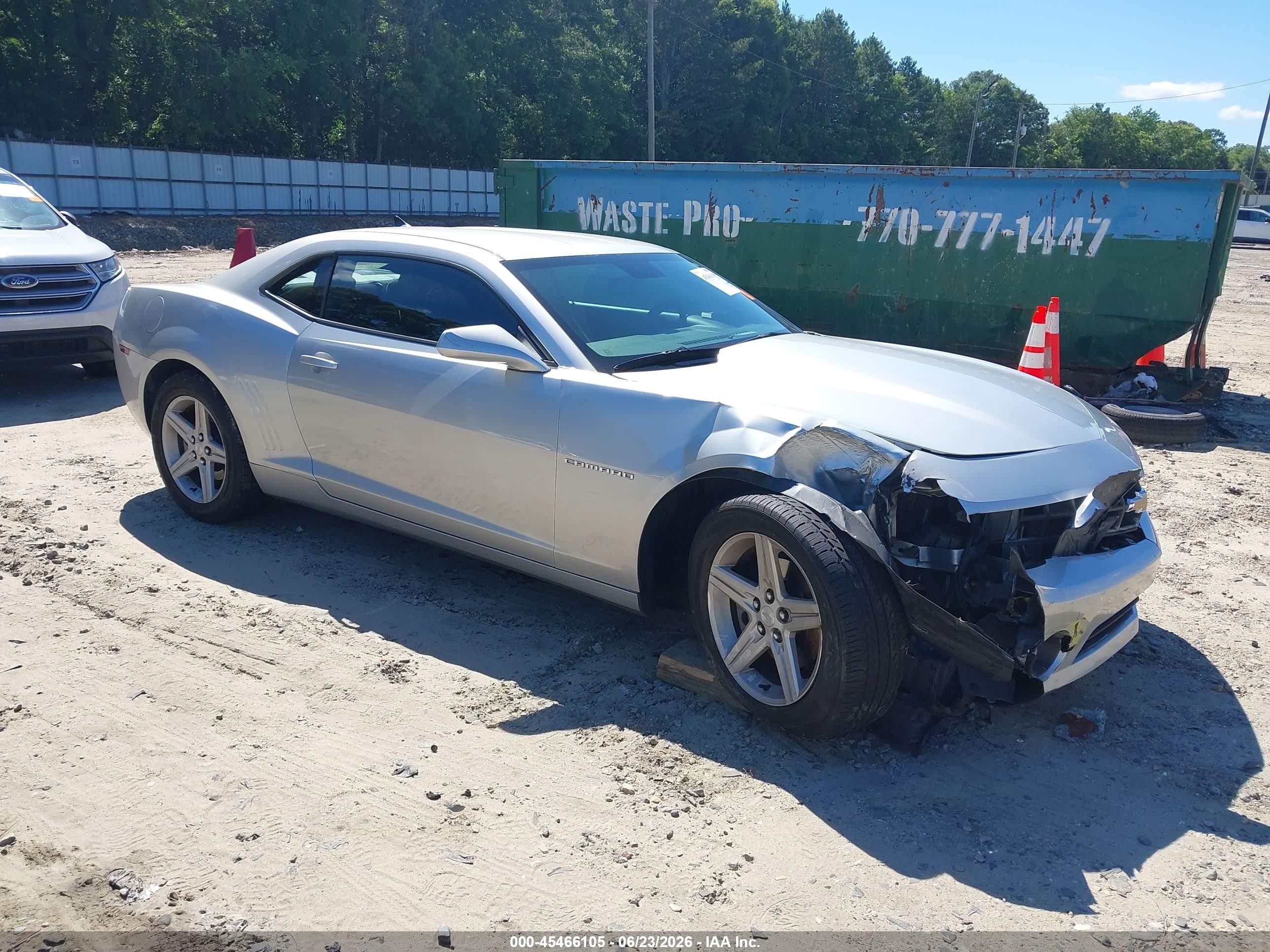 2010 Chevrolet Camaro 1LT, VIN 2G1FB1EV4A9167685 — Перед