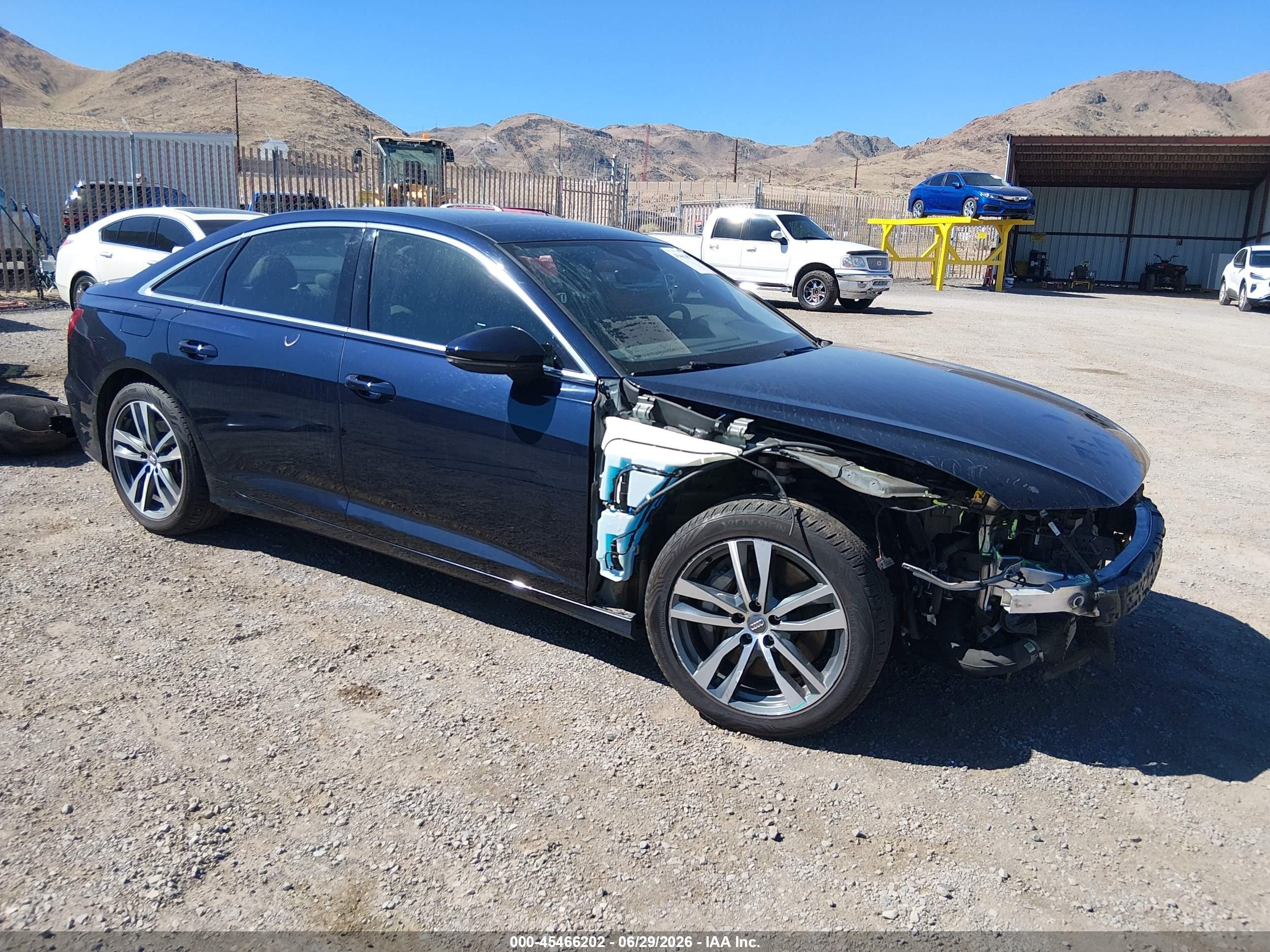 2019 Audi A6 Premium Plus, VIN WAUL2AF29KN089138 — Перед