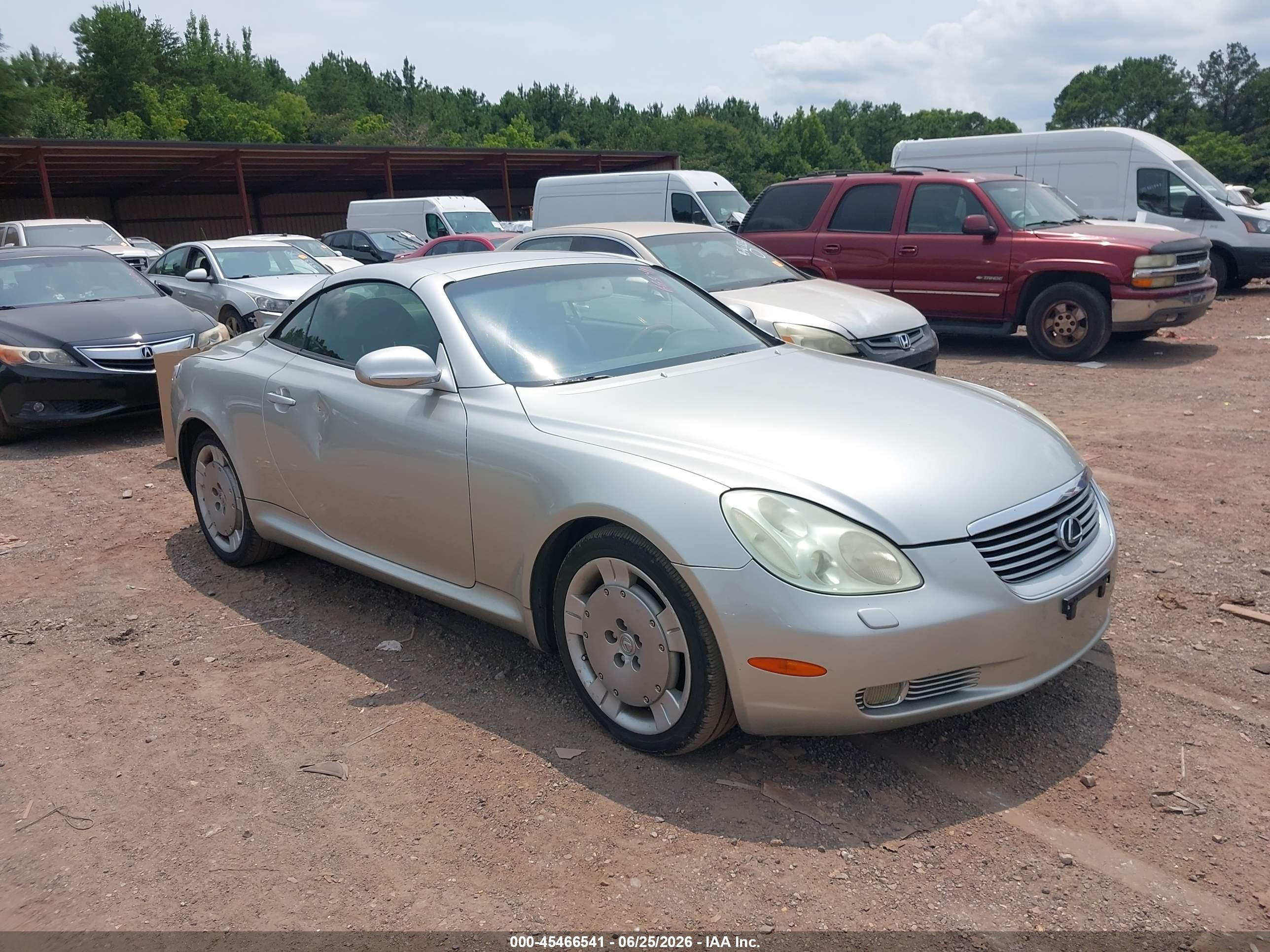 2003 Lexus SC 430, VIN JTHFN48Y130048381 — Normal wear