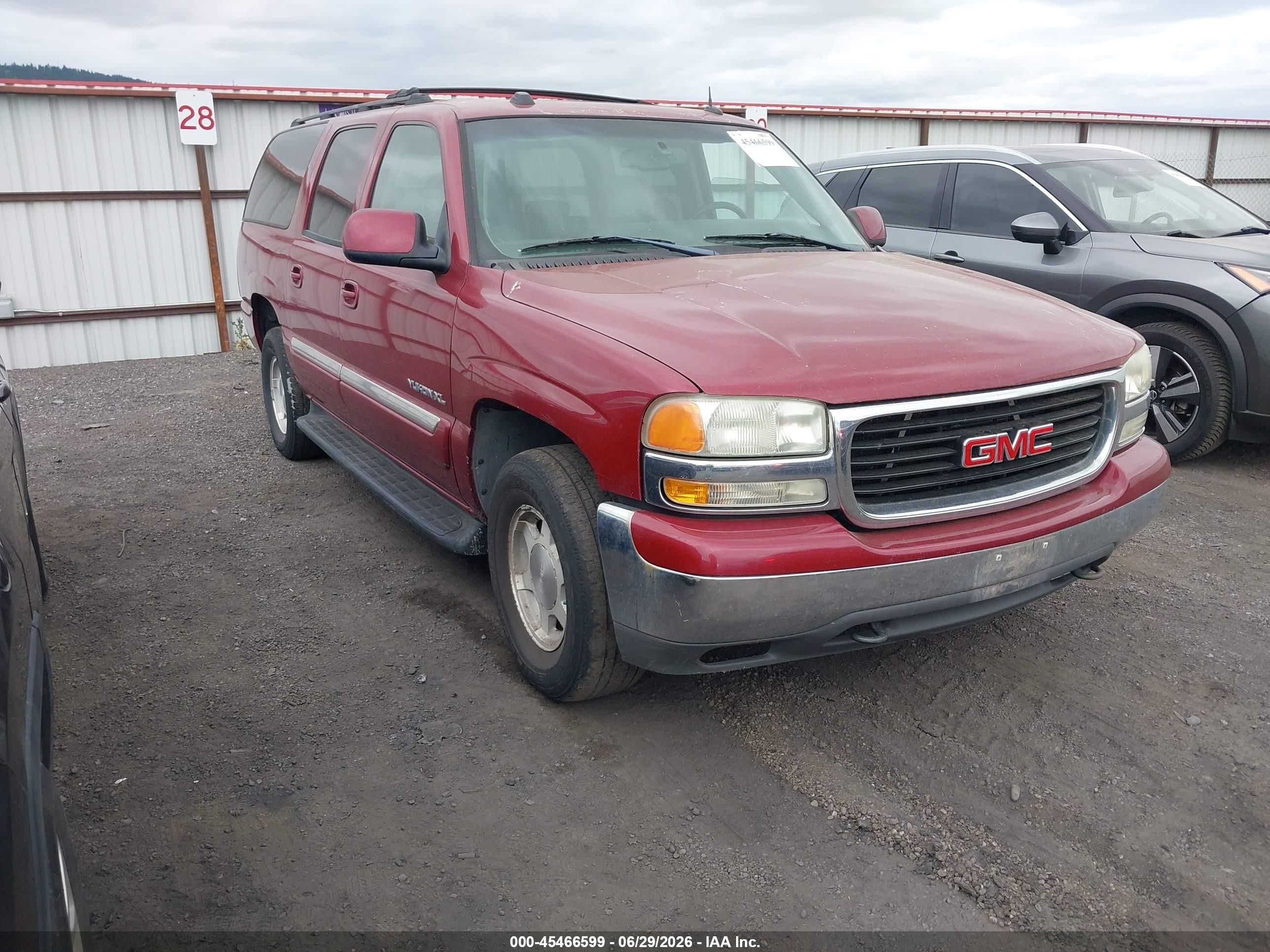 2004 GMC Yukon XL SLT, VIN 3GKFK16Z64G340095 — Normal wear