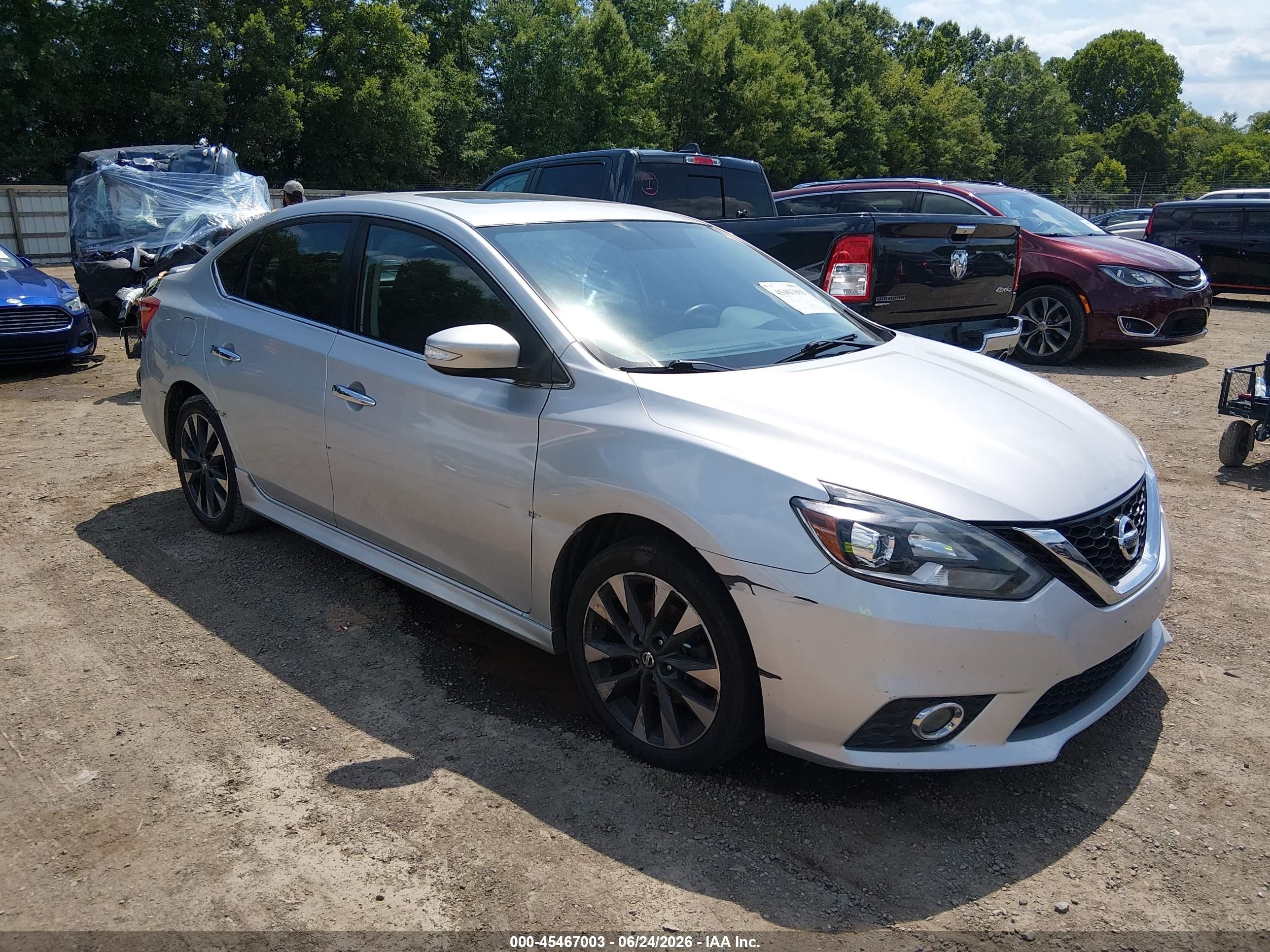 2016 Nissan Sentra SR, VIN 3N1AB7AP2GY279795 — Rear end