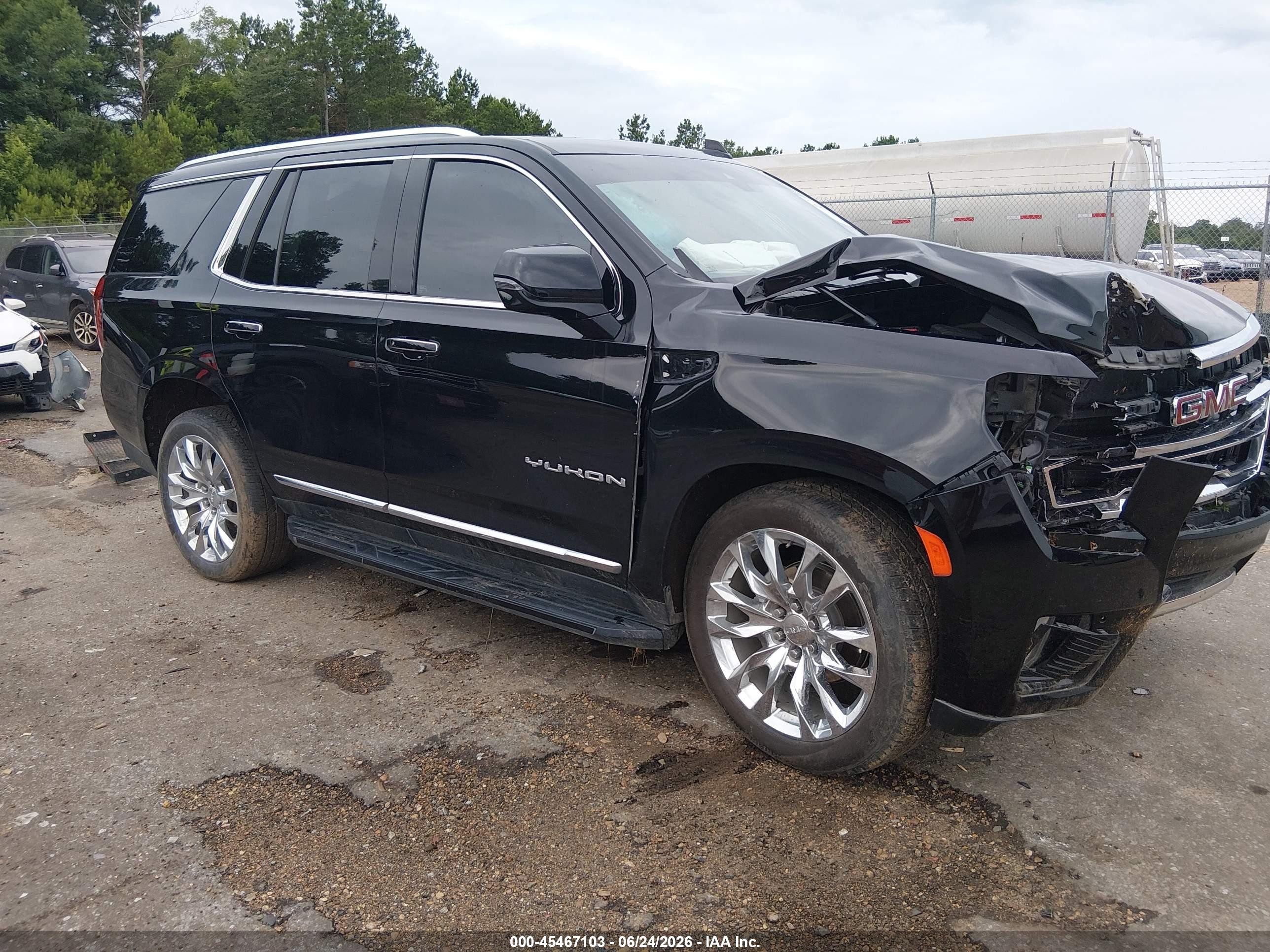 2022 GMC Yukon SLT, VIN 1GKS1BKD4NR176283 — Front end