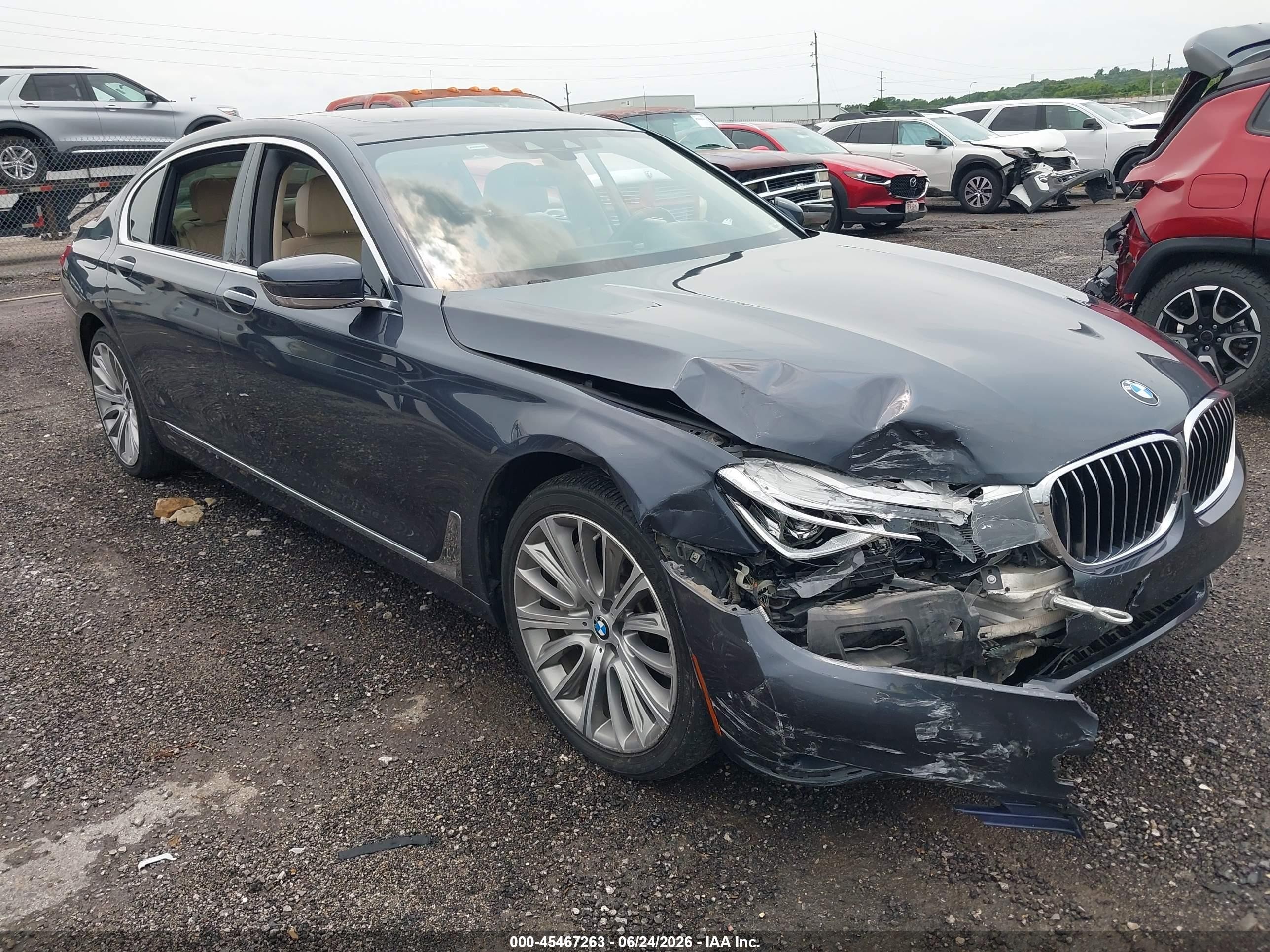 2016 BMW 7 Series 750i xDrive, VIN WBA7F2C51GG420008 — Side