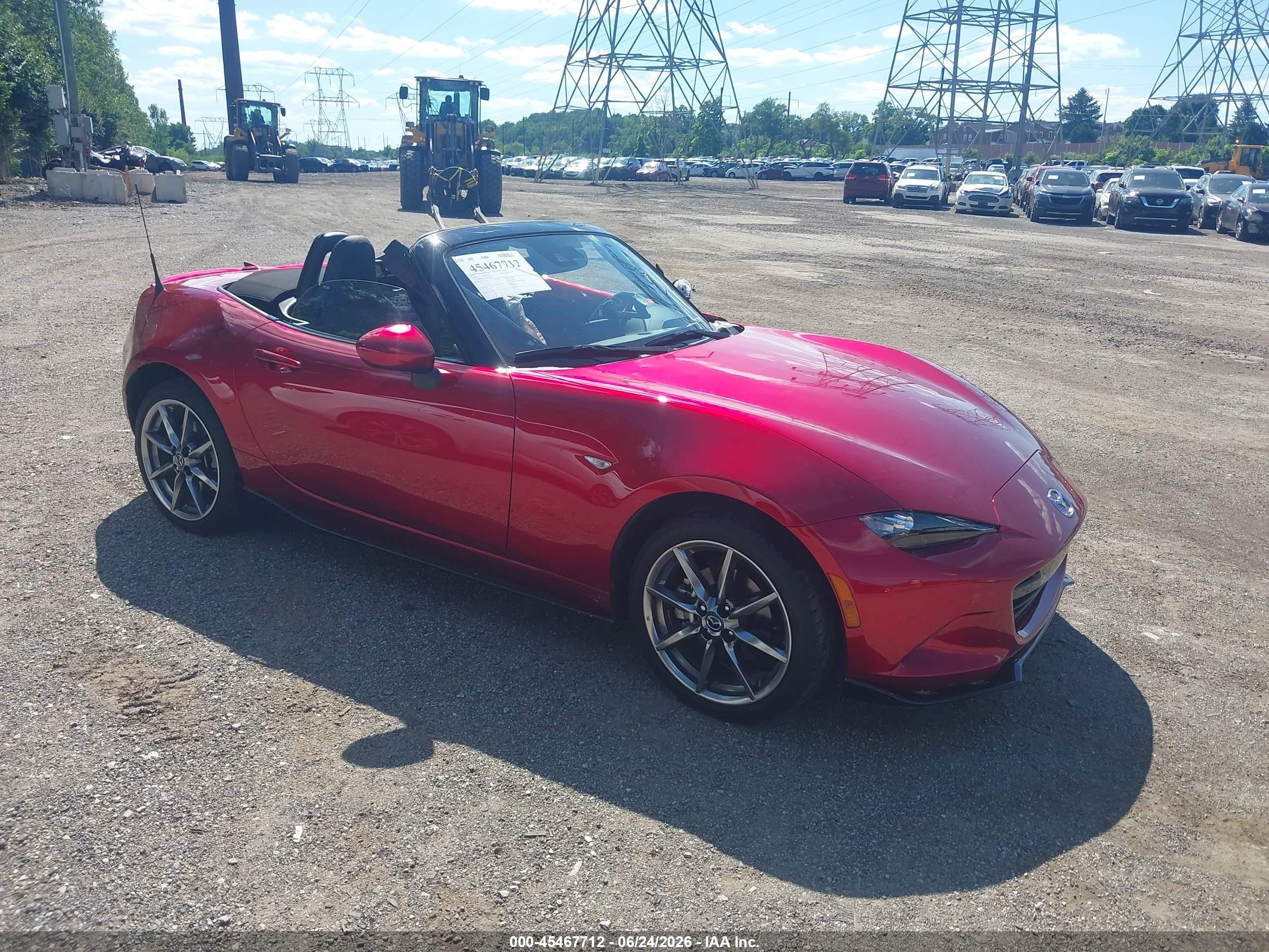 2023 Mazda MX-5 Miata Grand Touring, VIN JM1NDAD73P0560824 — Front end