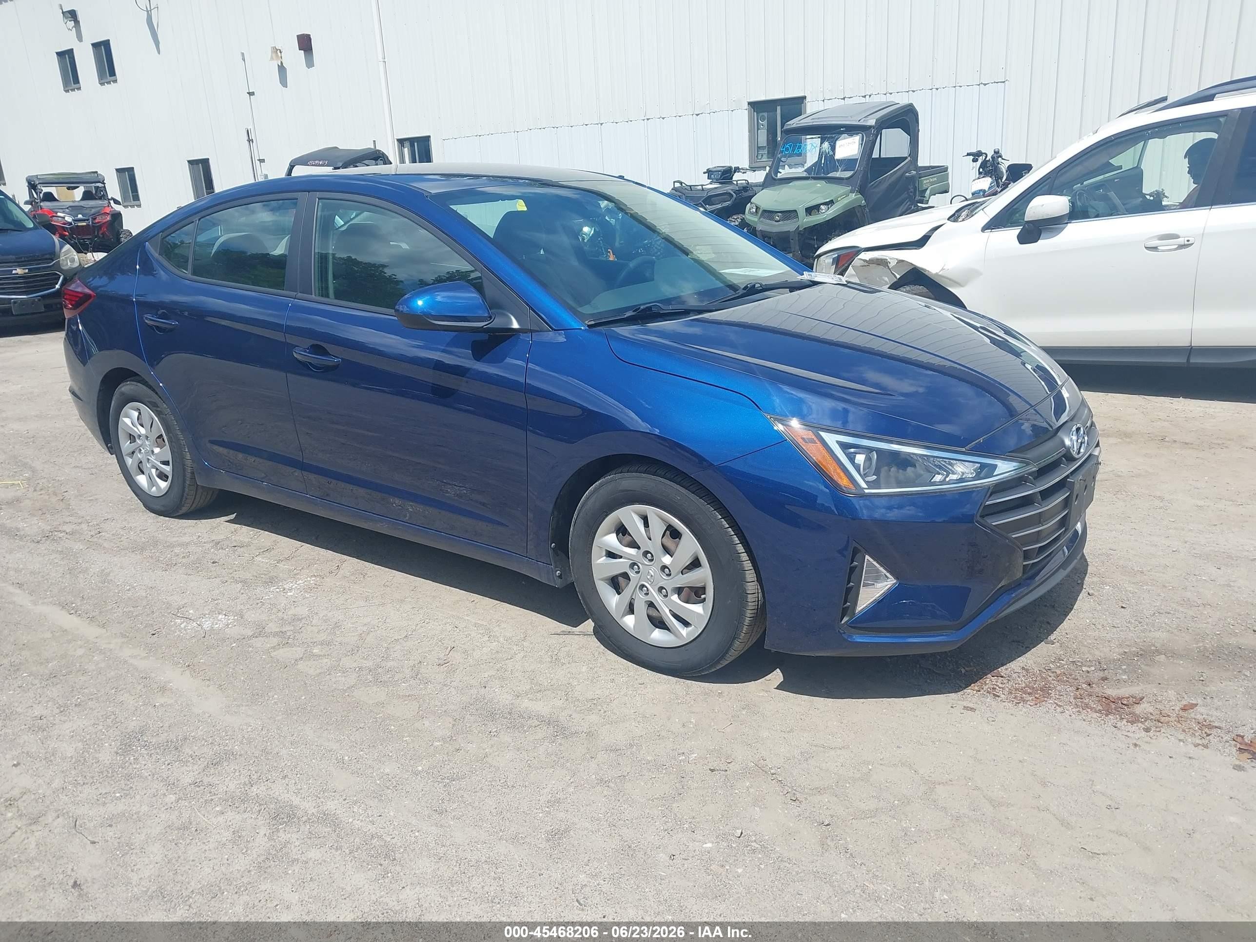 2020 Hyundai Elantra SE, VIN 5NPD74LF9LH601113 — Normal wear
