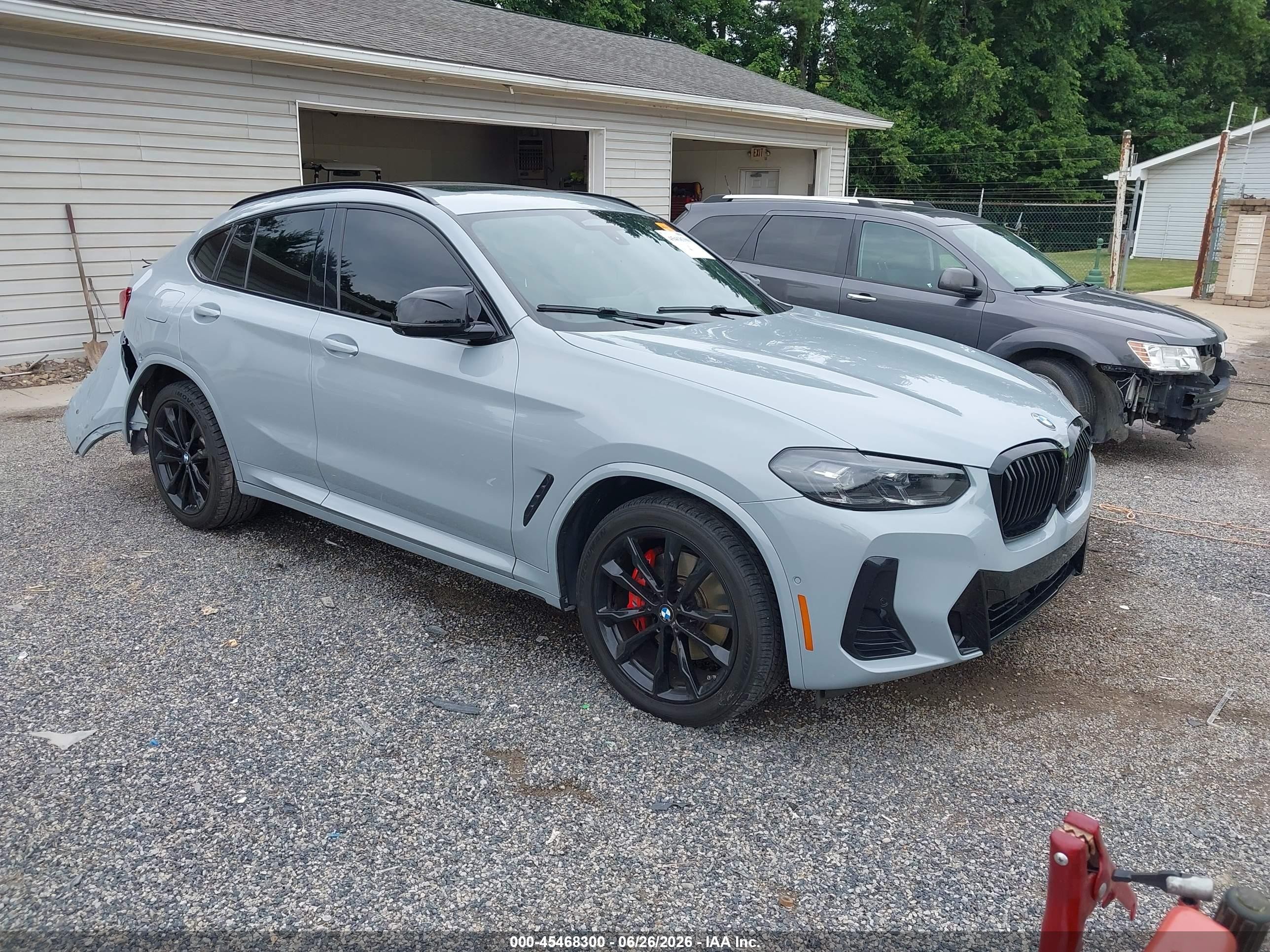 2022 BMW X4 M40i, VIN 5UX43DT03N9L75443 — Rear end