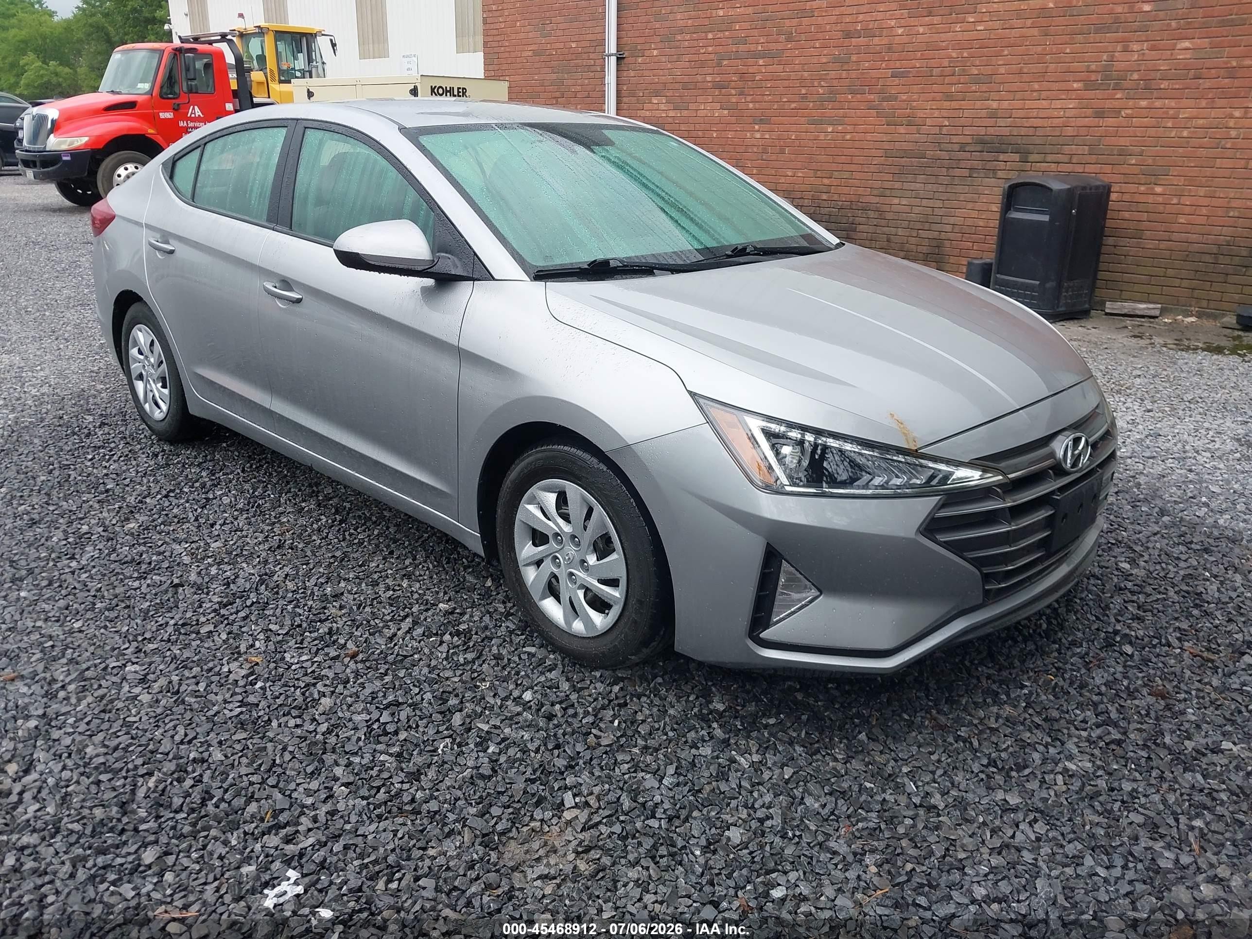 2020 Hyundai Elantra SE, VIN 5NPD74LFXLH603257 — Normal wear