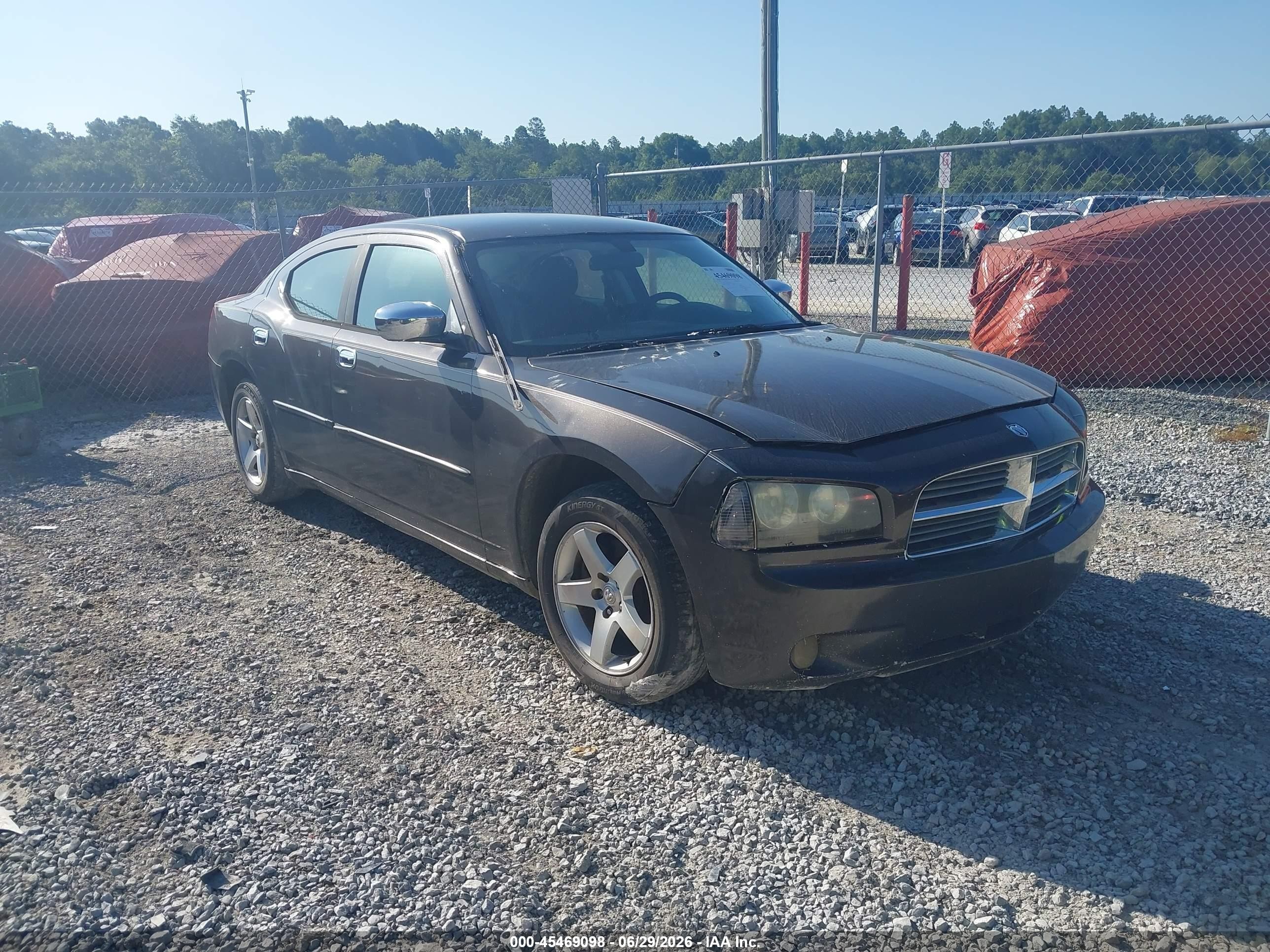 2010 Dodge Charger SXT, VIN 2B3CA3CV0AH119880 — Side