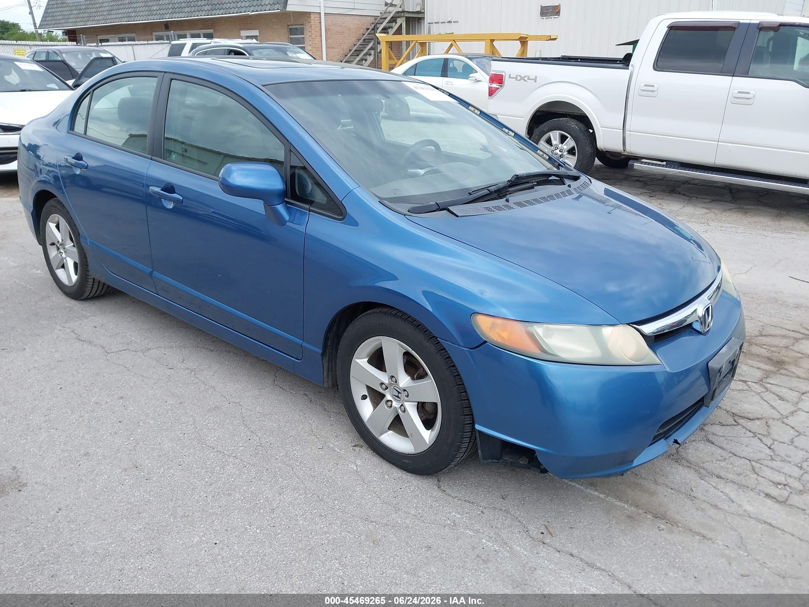2007 Honda Civic EX, VIN 1HGFA16887L067238 — Перед