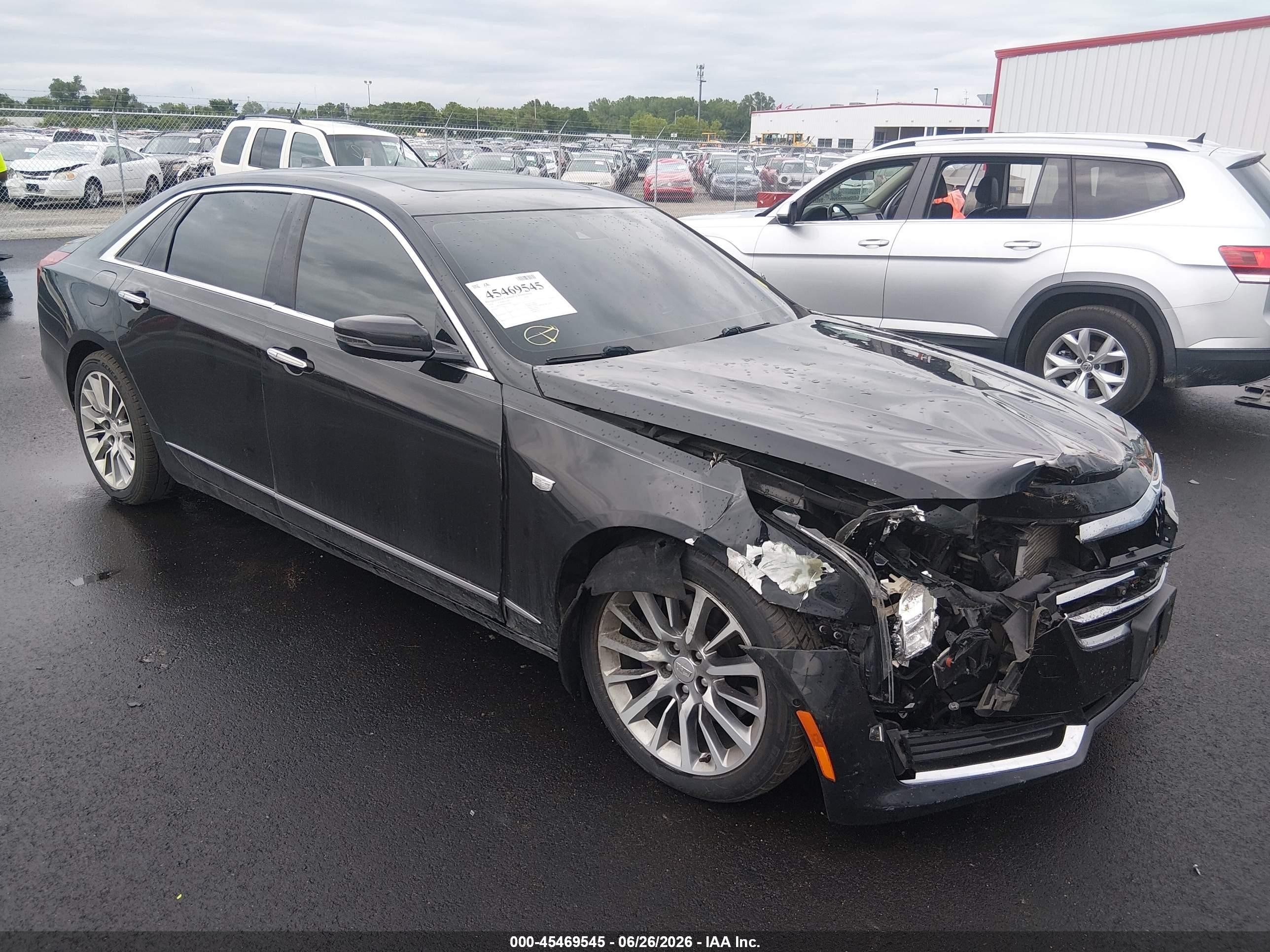 2016 Cadillac CT6 Premium Luxury AWD, VIN 1G6KF5RS9GU165642 — Front end