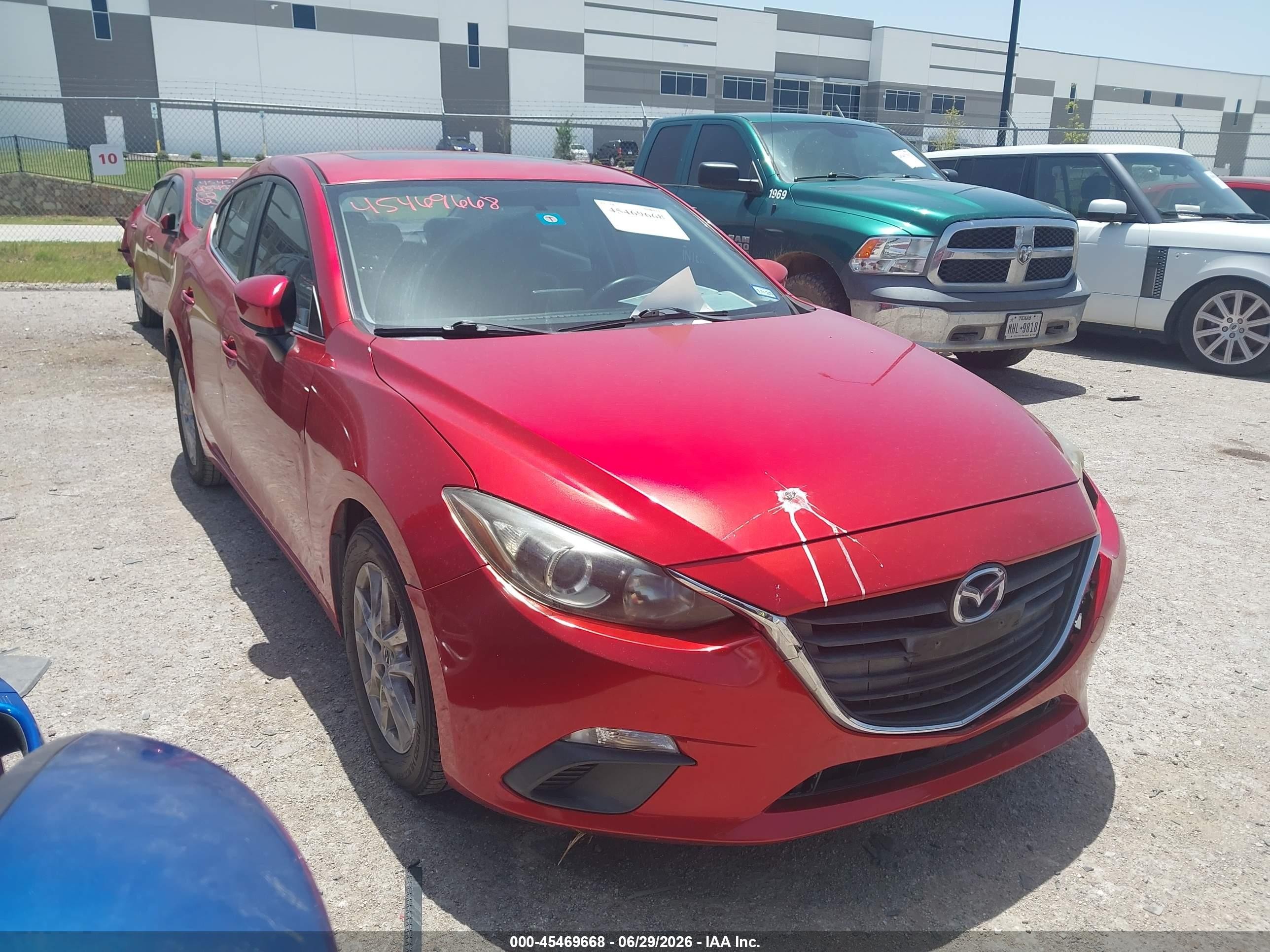 2014 Mazda 3 i Grand Touring, VIN JM1BM1W7XE1161514 — Front end