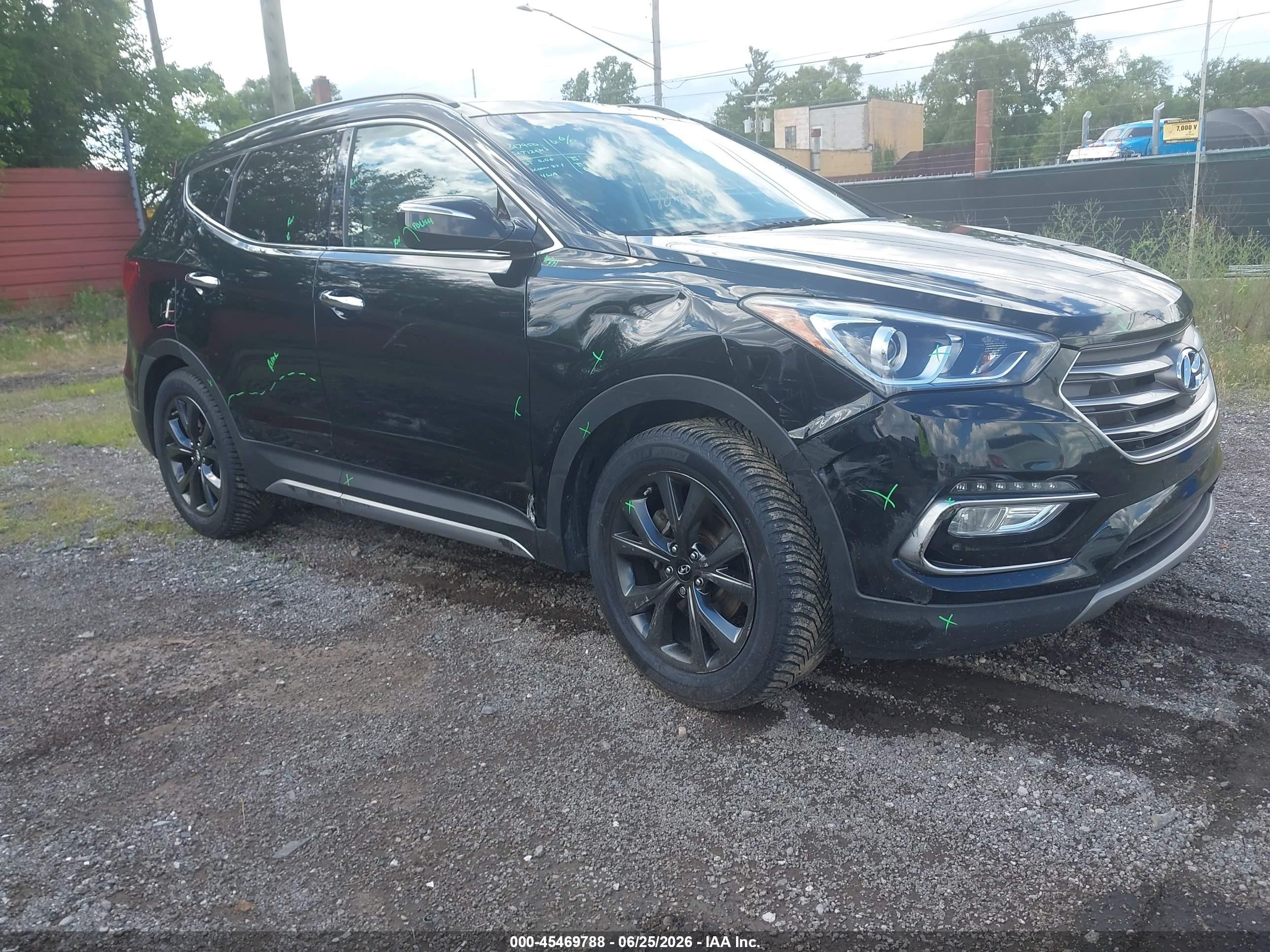 2017 Hyundai Santa Fe Ultimate, VIN 5XYZWDLA1HG451333 — Side