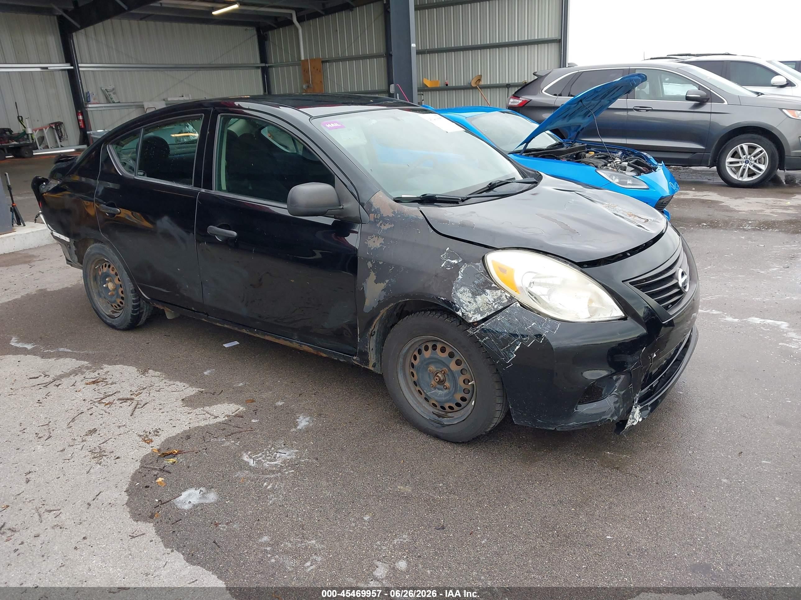 2013 Nissan Versa SV, VIN 3N1CN7AP8DL844897 — All over