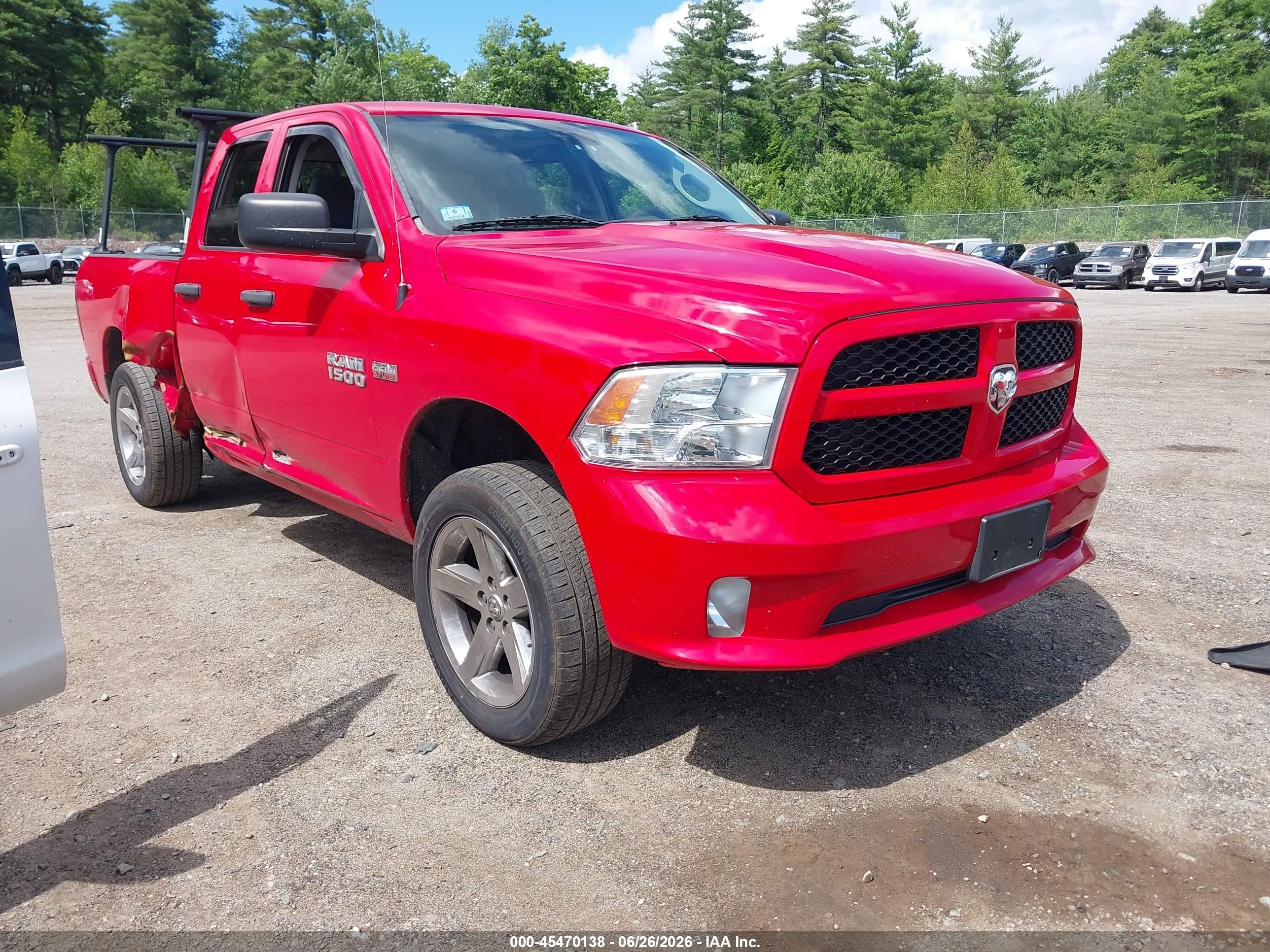 2017 Ram 1500 Express, VIN 1C6RR7FT3HS565566 — Side