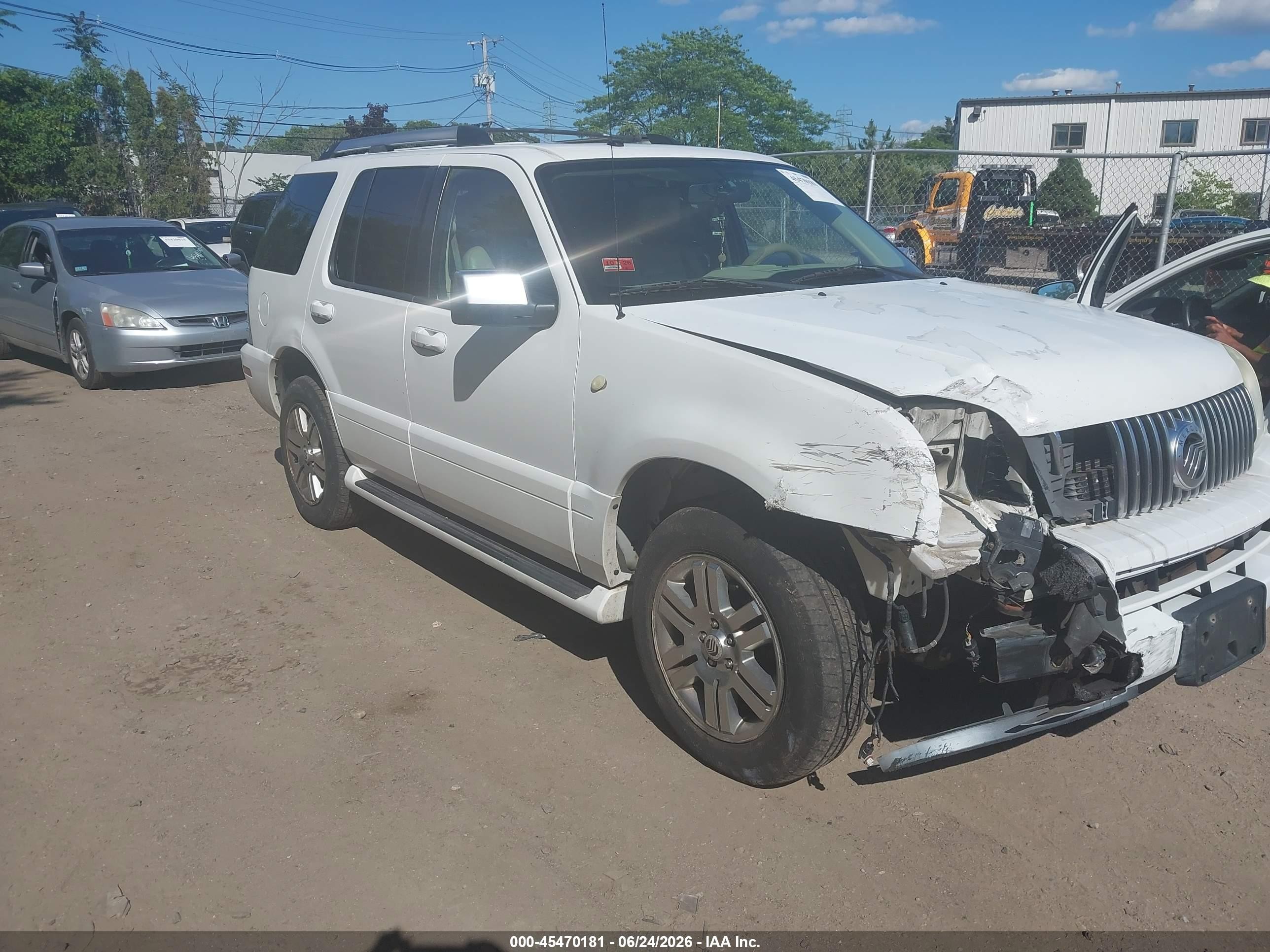 2006 Mercury Mountaineer Premier, VIN 4M2EU48816UJ24057 — Front end