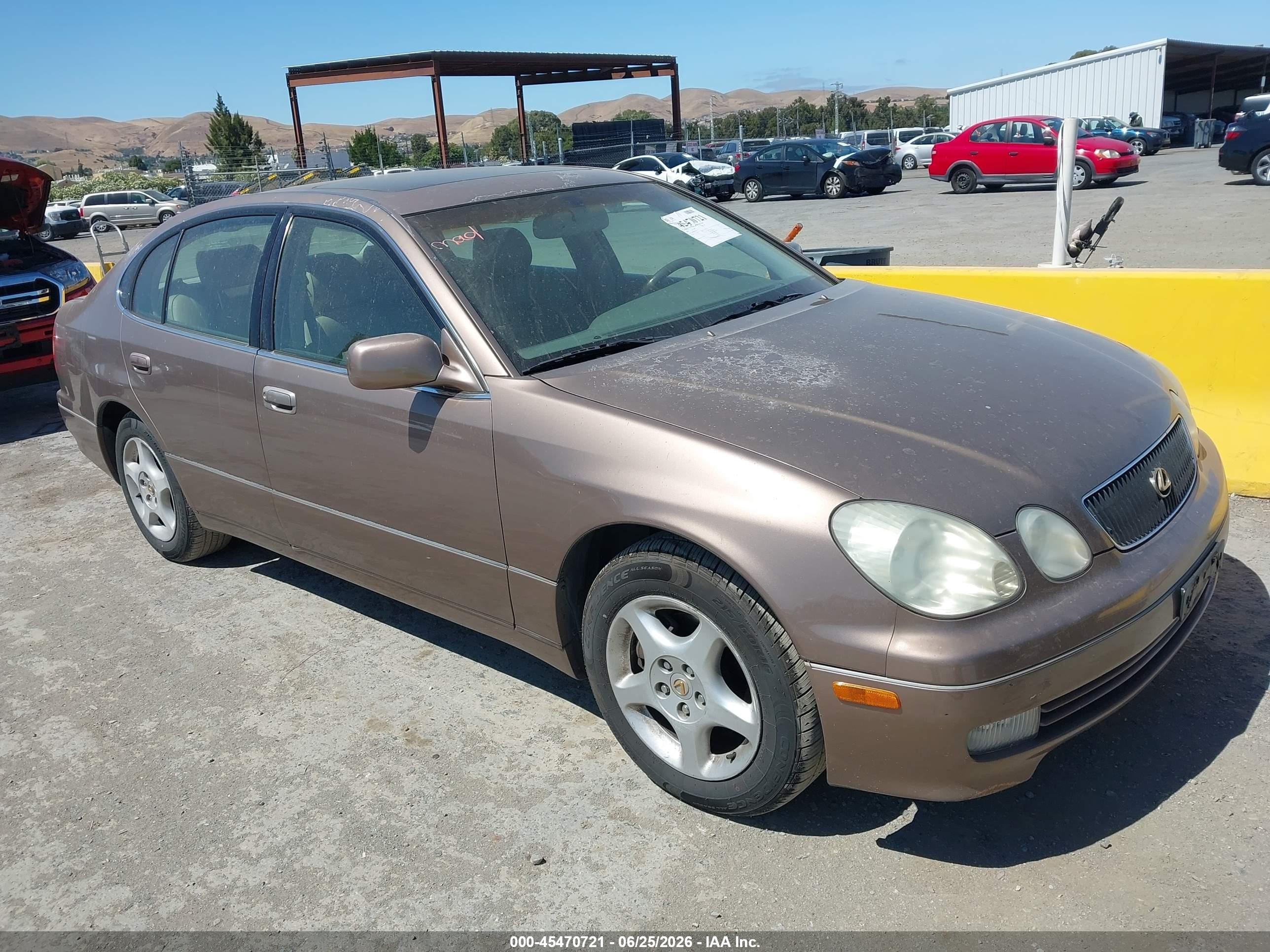 2000 Lexus GS 300, VIN JT8BD68S9Y0087977 — Normal wear