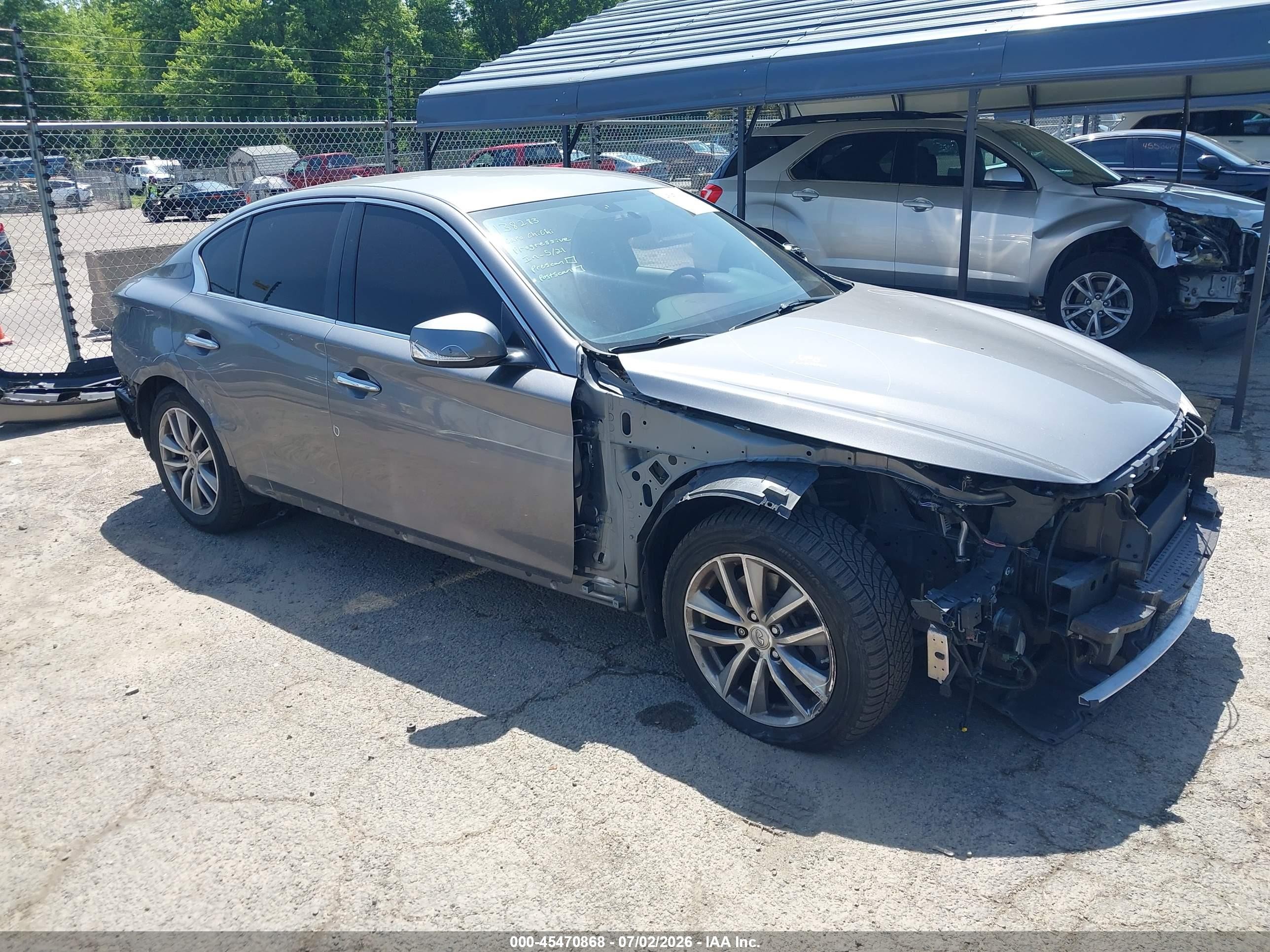 2020 Infiniti Q50 Luxe, VIN JN1EV7AR7LM257282 — Front end