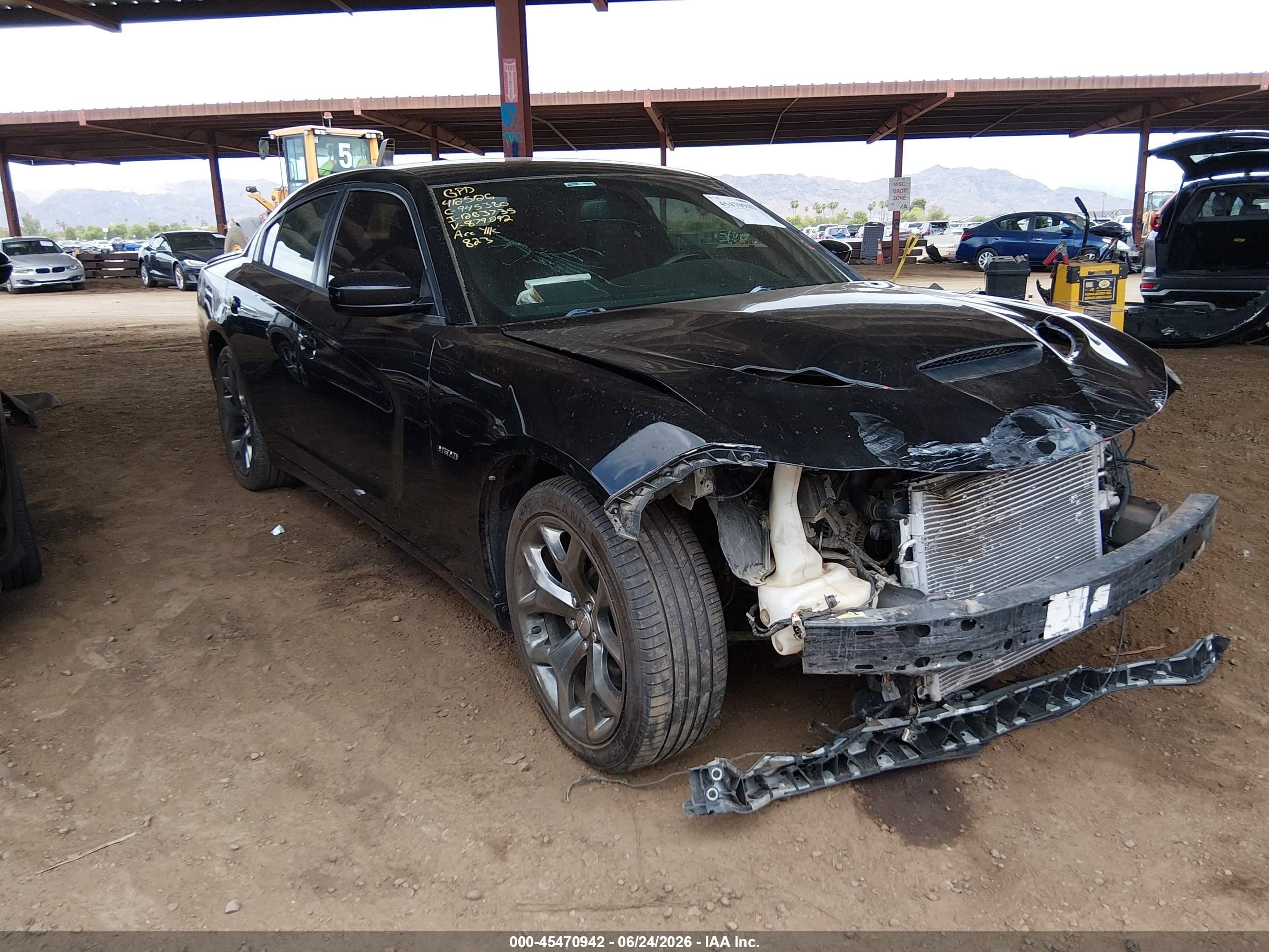 2015 Dodge Charger RT, VIN 2C3CDXCT3FH879292 — Front end