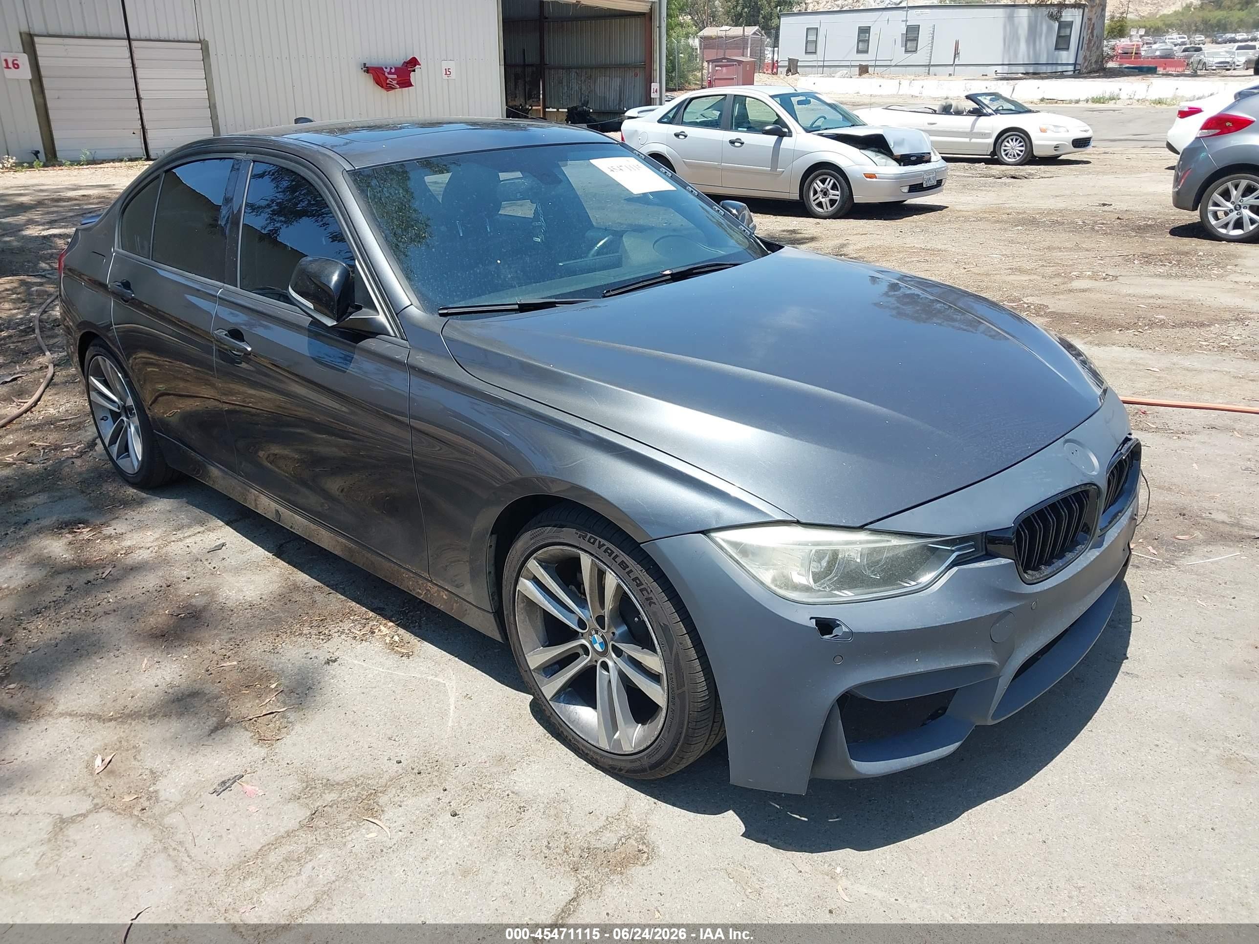 2015 BMW 3 Series 328i, VIN WBA3C1C58FK122004 — Front end