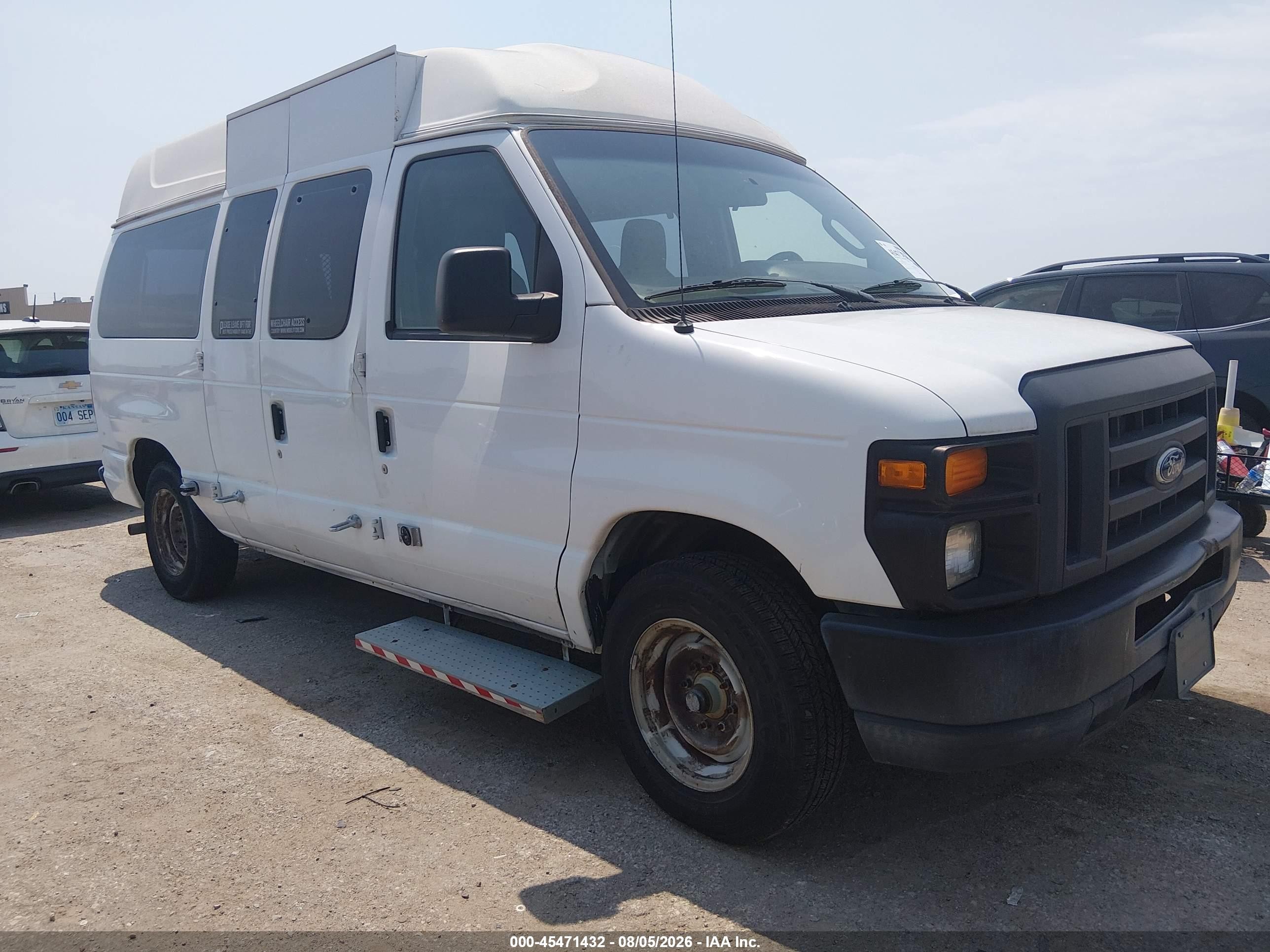 2014 Ford Econoline Cargo Commercial, VIN 1FTNE1EW9EDB10796 — Normal wear
