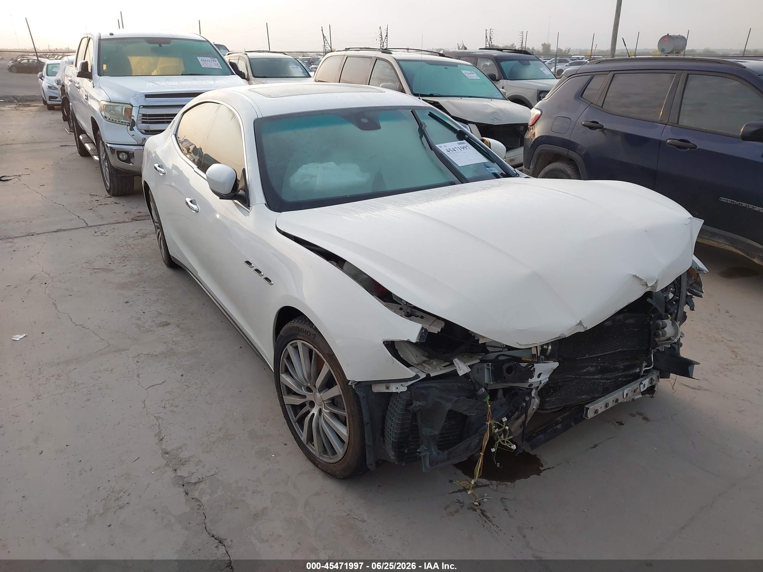 2016 Maserati Ghibli, VIN ZAM57XSA6G1167110 — По всему кузову