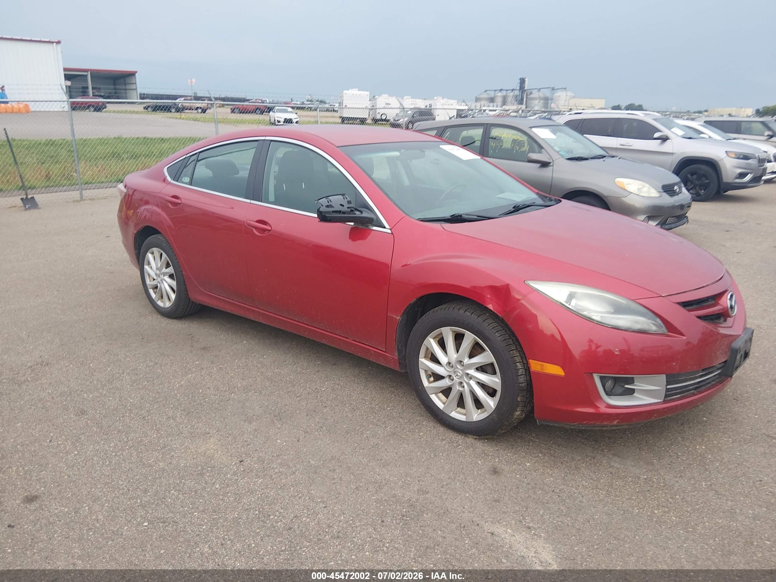 2013 Mazda 6 i Touring, VIN 1YVHZ8DH3D5M07370 — Side
