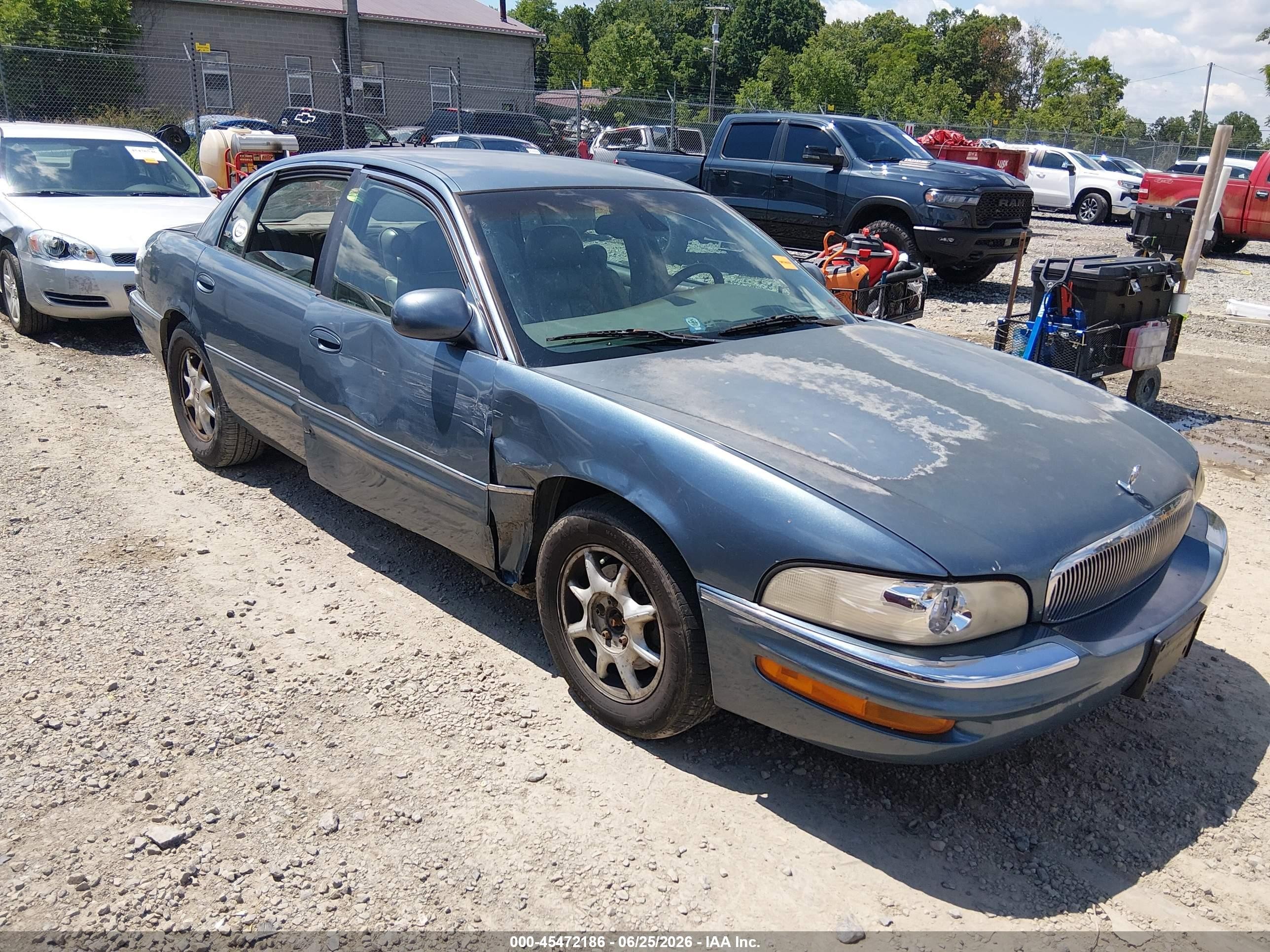 2001 Buick Park Avenue, VIN 1G4CW54K714135566 — Side