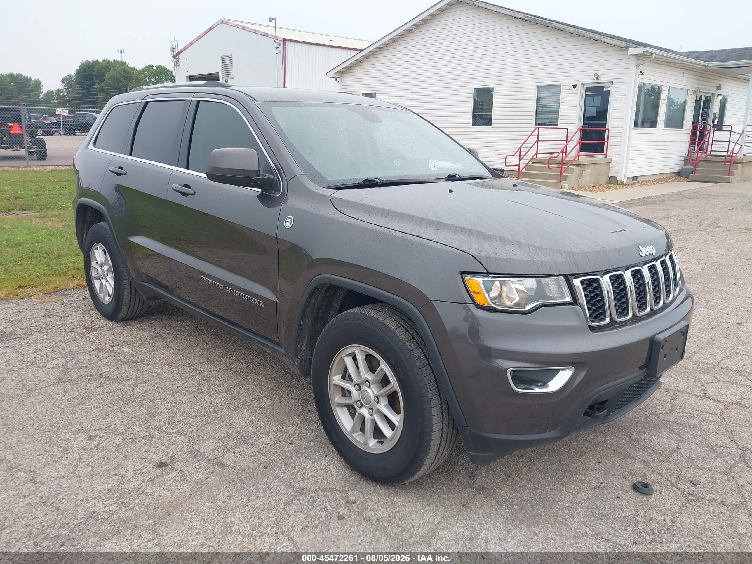2020 Jeep Grand Cherokee Laredo E, VIN 1C4RJFAG4LC366100 — Normal wear
