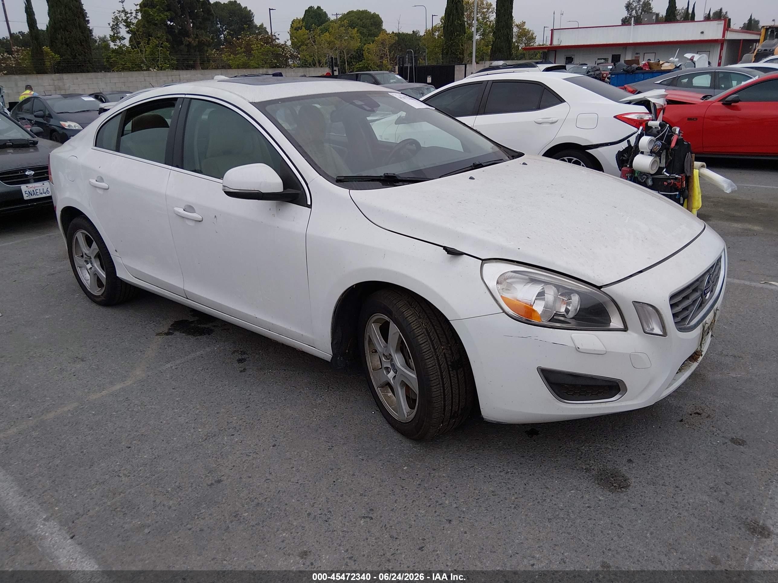 2013 Volvo S60 T5 Premier, VIN YV1612FS3D2221740 — Not stated