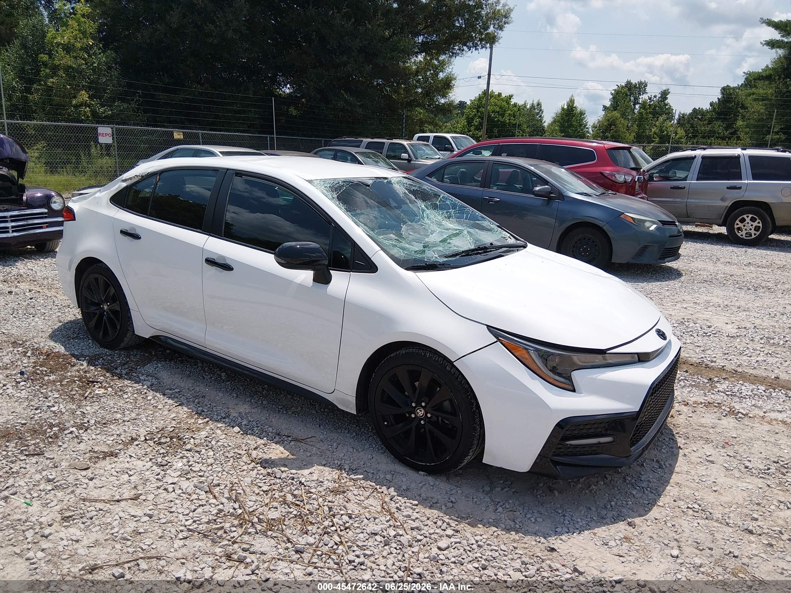 2021 Toyota Corolla SE, VIN 5YFS4MCE0MP066281 — Roof