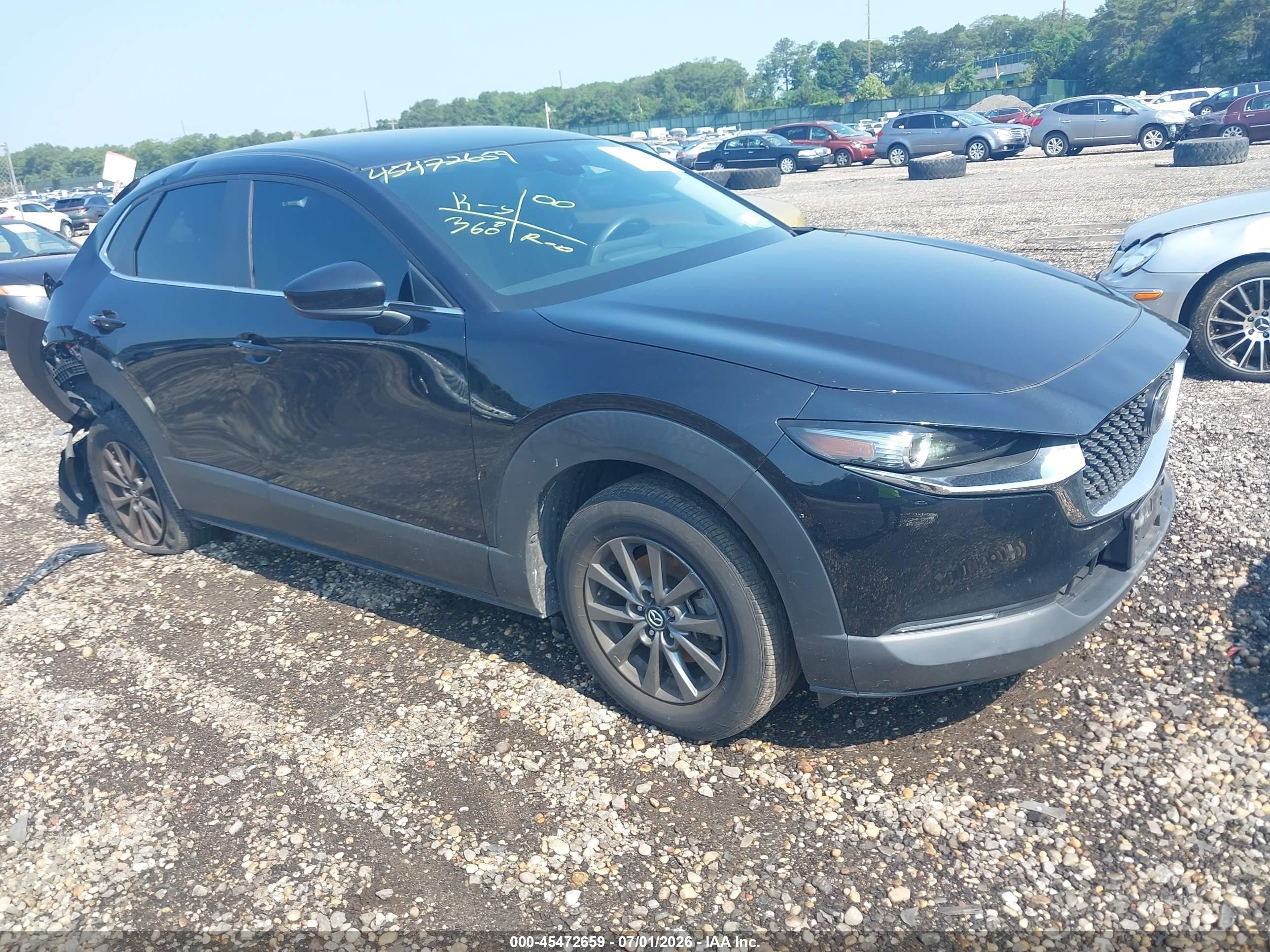 2022 Mazda CX-30 S, VIN 3MVDMBAL9NM410759 — Rear end